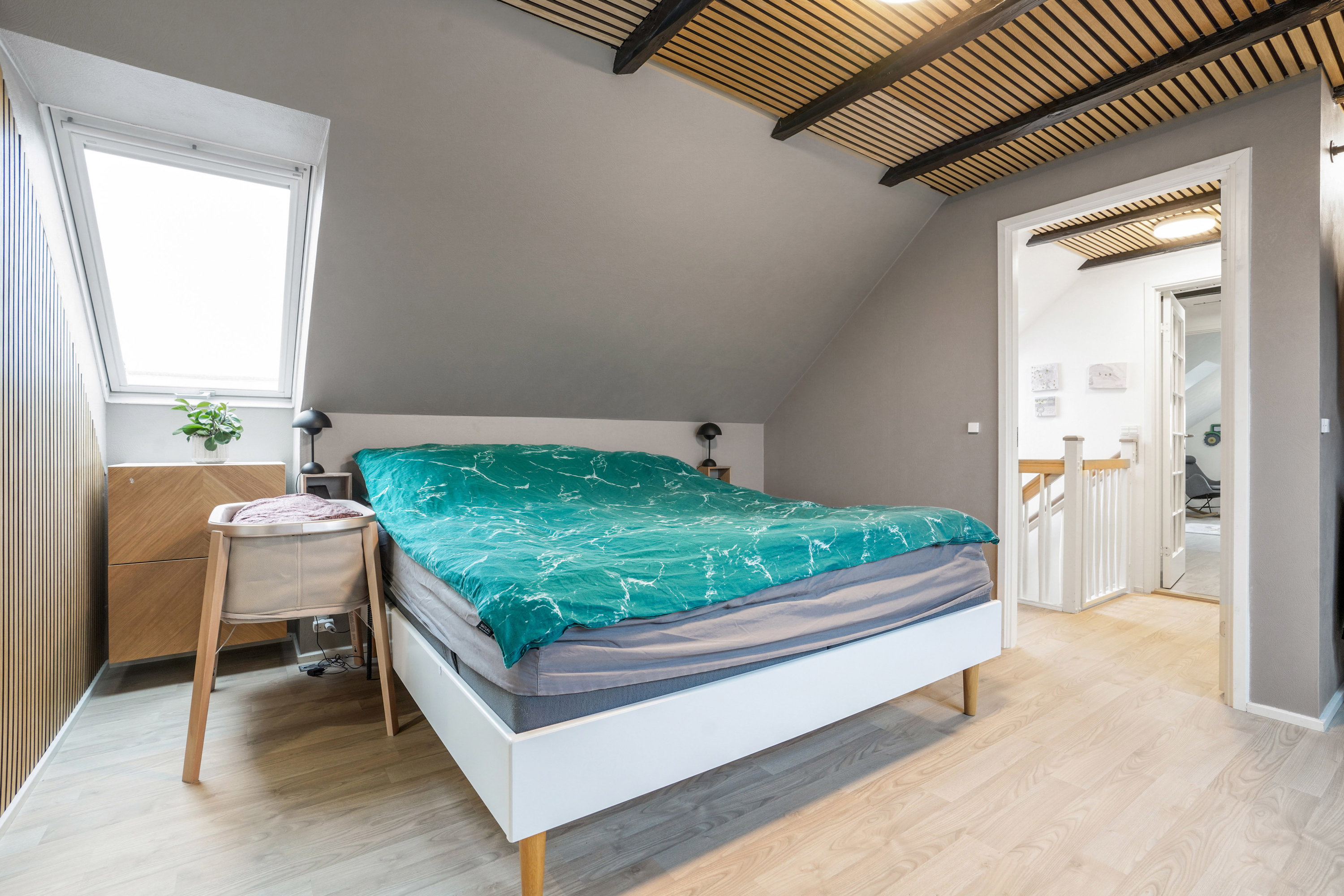 Fremhævet værelse billede i fuldskærmstilstand. Billede af Ådalvej 52, Ildved, 7160 Tørring