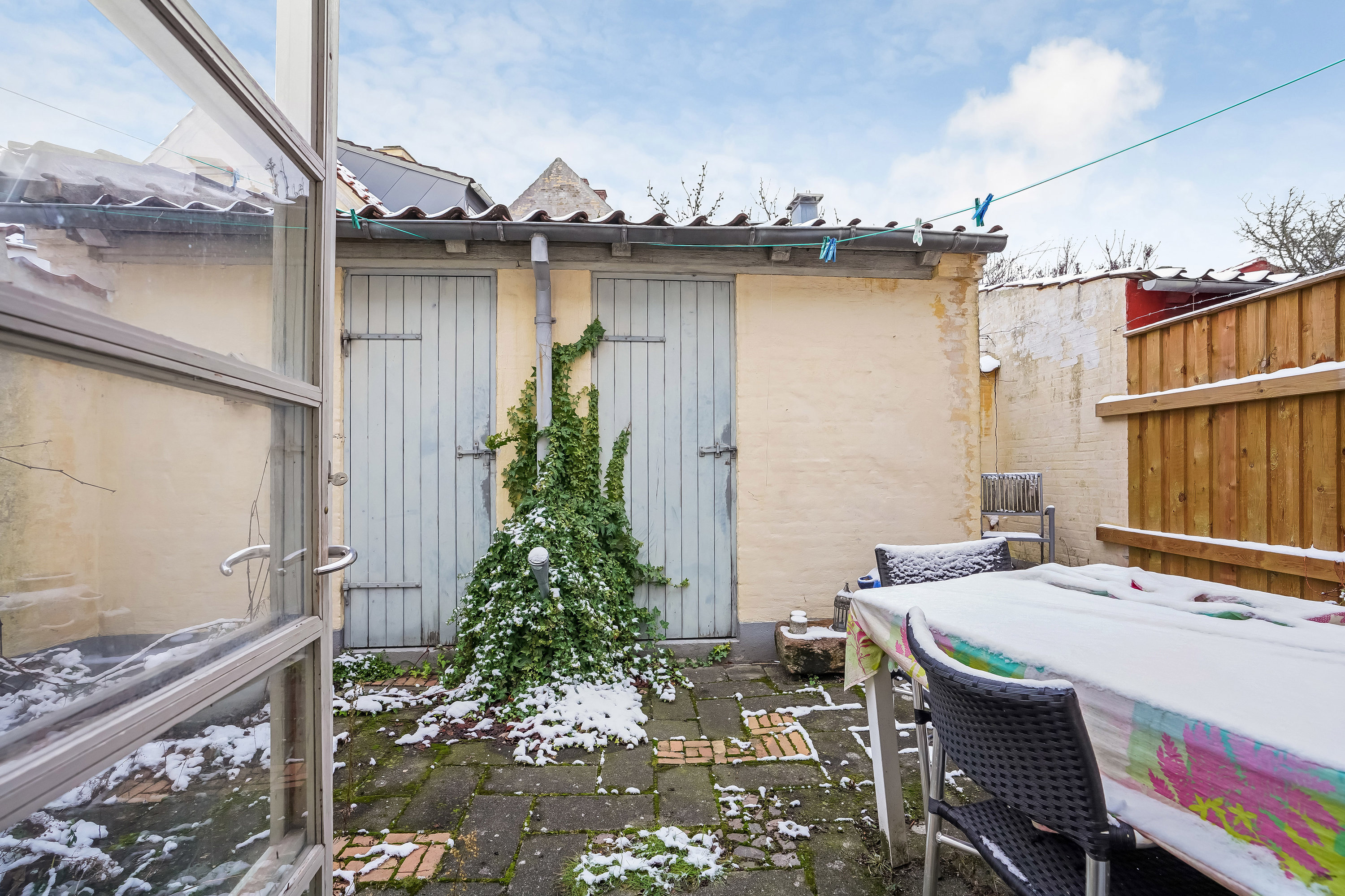 Fremhævet terrasse billede i fuldskærmstilstand. Billede af Ramsherred 13, 5000 Odense C