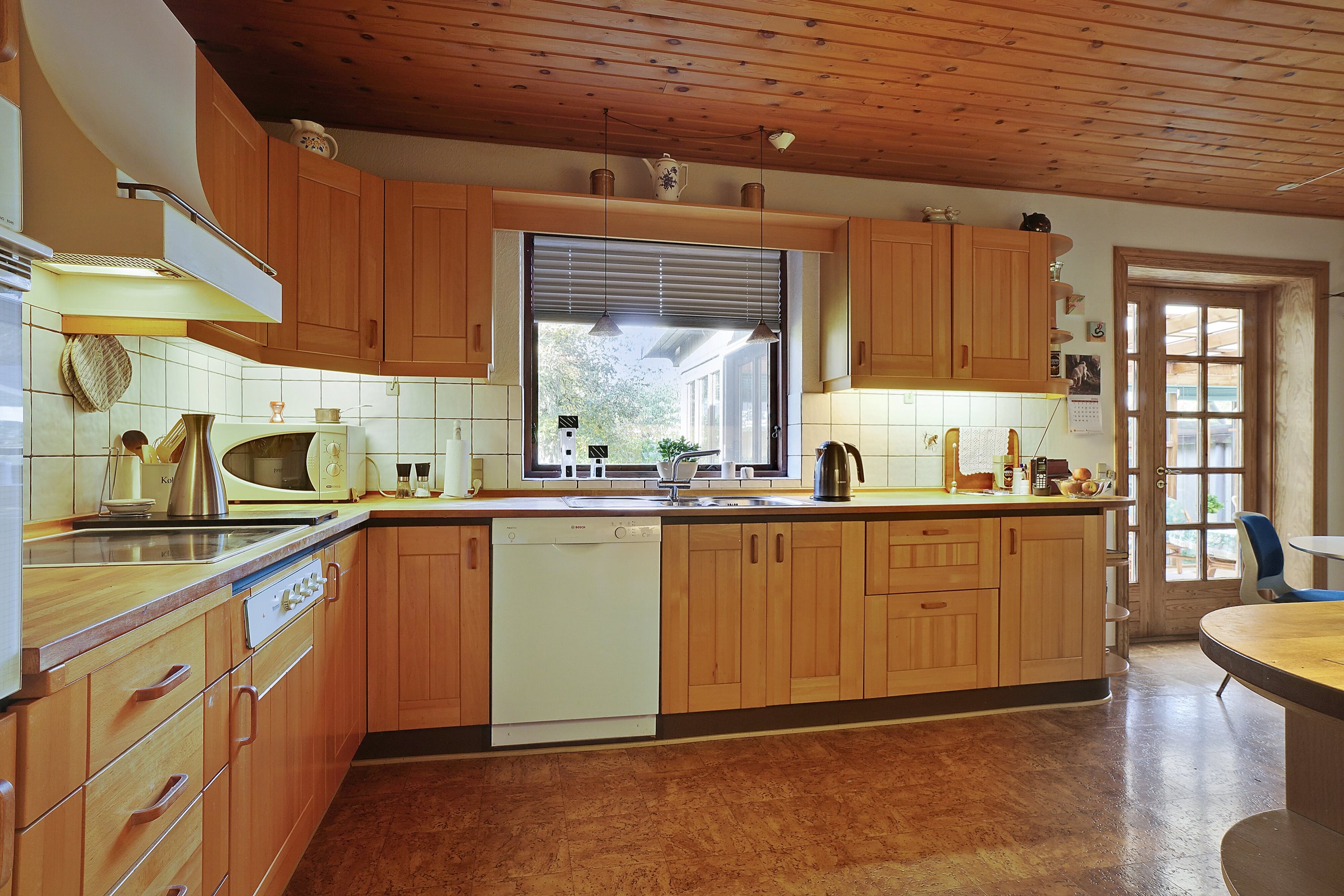 Fremhævet køkken billede i fuldskærmstilstand. Billede af Engen 14, 7770 Vestervig