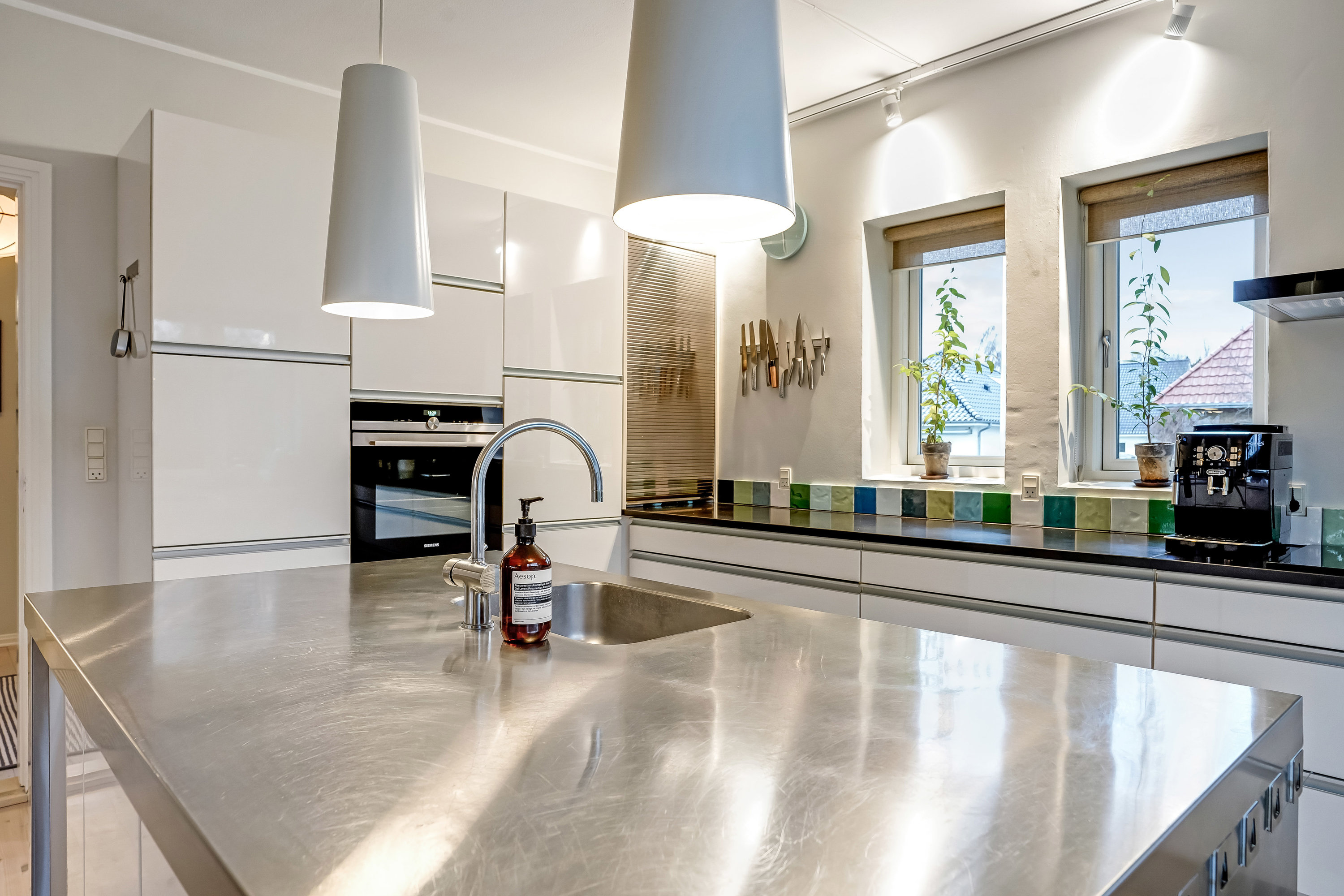 Fremhævet køkken billede i fuldskærmstilstand. Billede af Ingemannsvej 24, 5230 Odense M