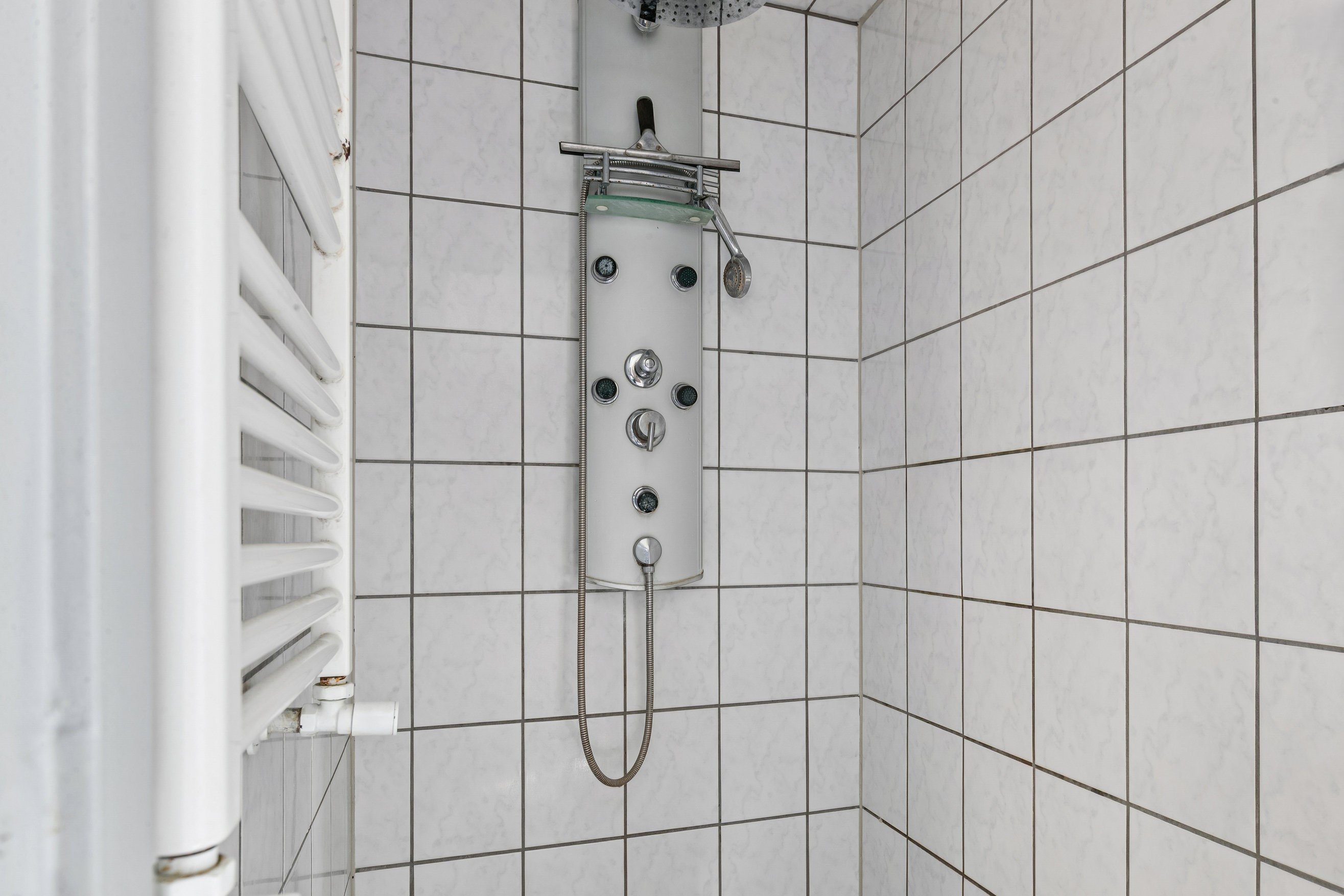 Fremhævet badeværelse billede i fuldskærmstilstand. Billede af Stengade 48D, 1., 3000 Helsingør