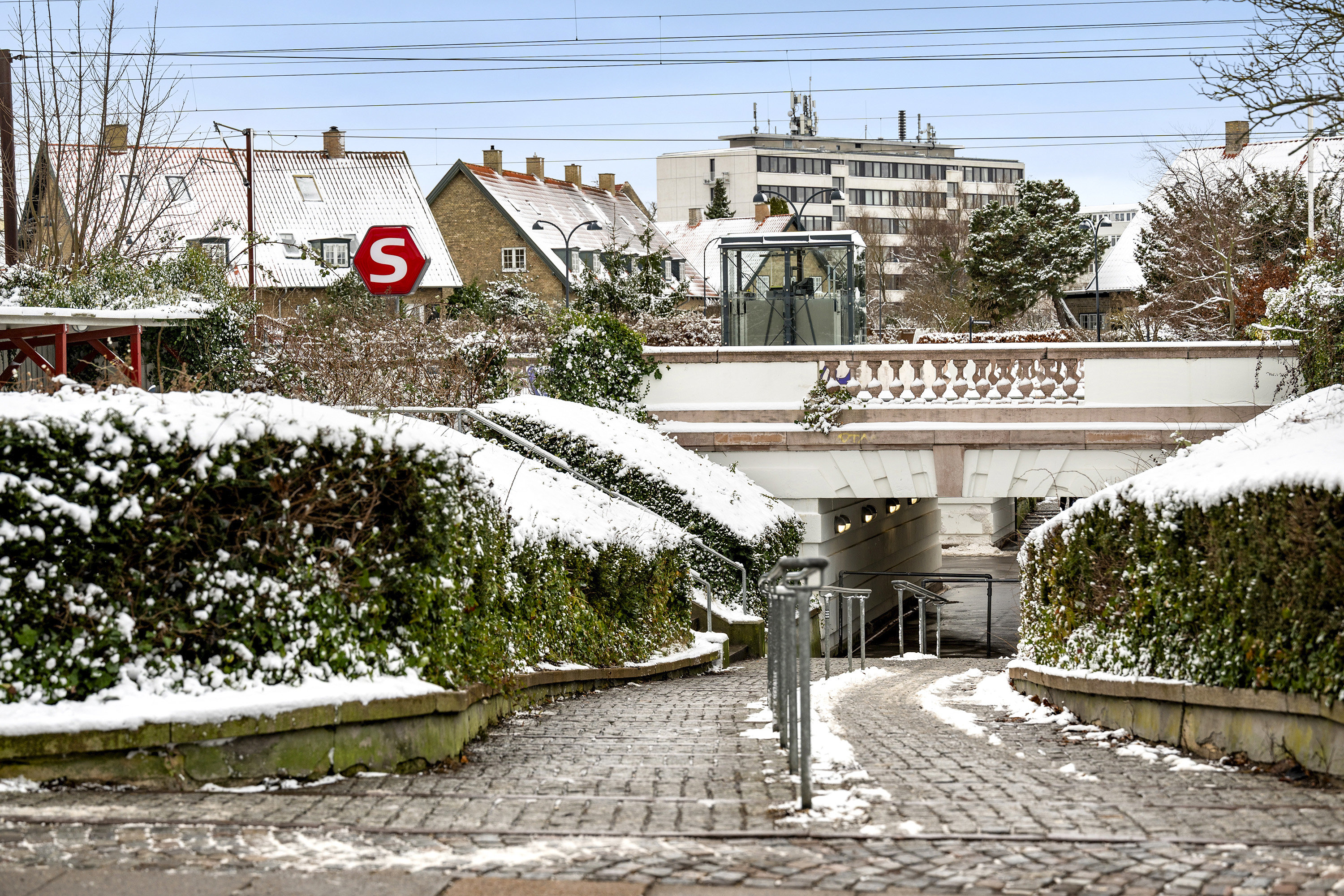 Fremhævet ejendommen billede i fuldskærmstilstand. Billede af Broholms Alle 40, st.. tv., 2920 Charlottenlund