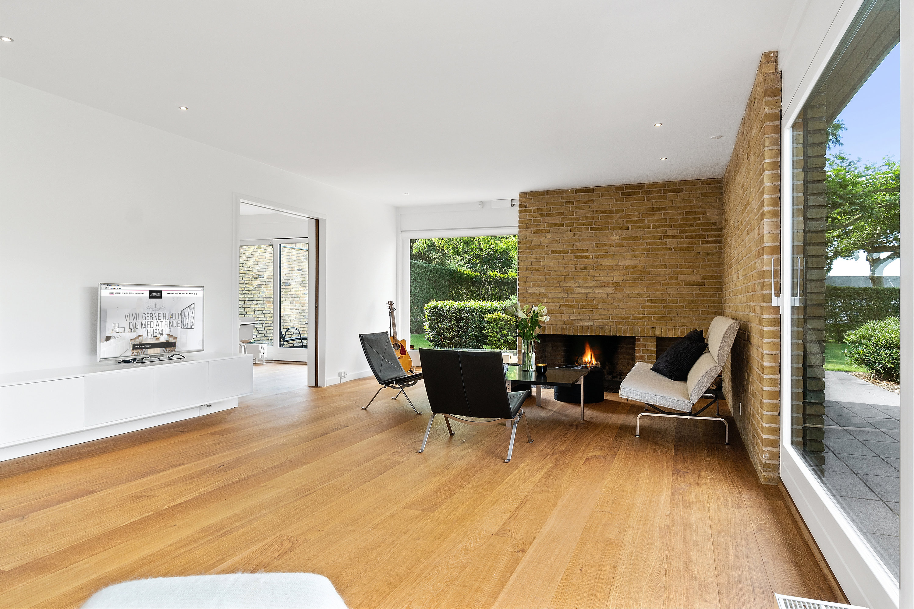 Fremhævet opholdsstue billede i fuldskærmstilstand. Billede af Hvidegårdsparken 68, 2800 Kongens Lyngby