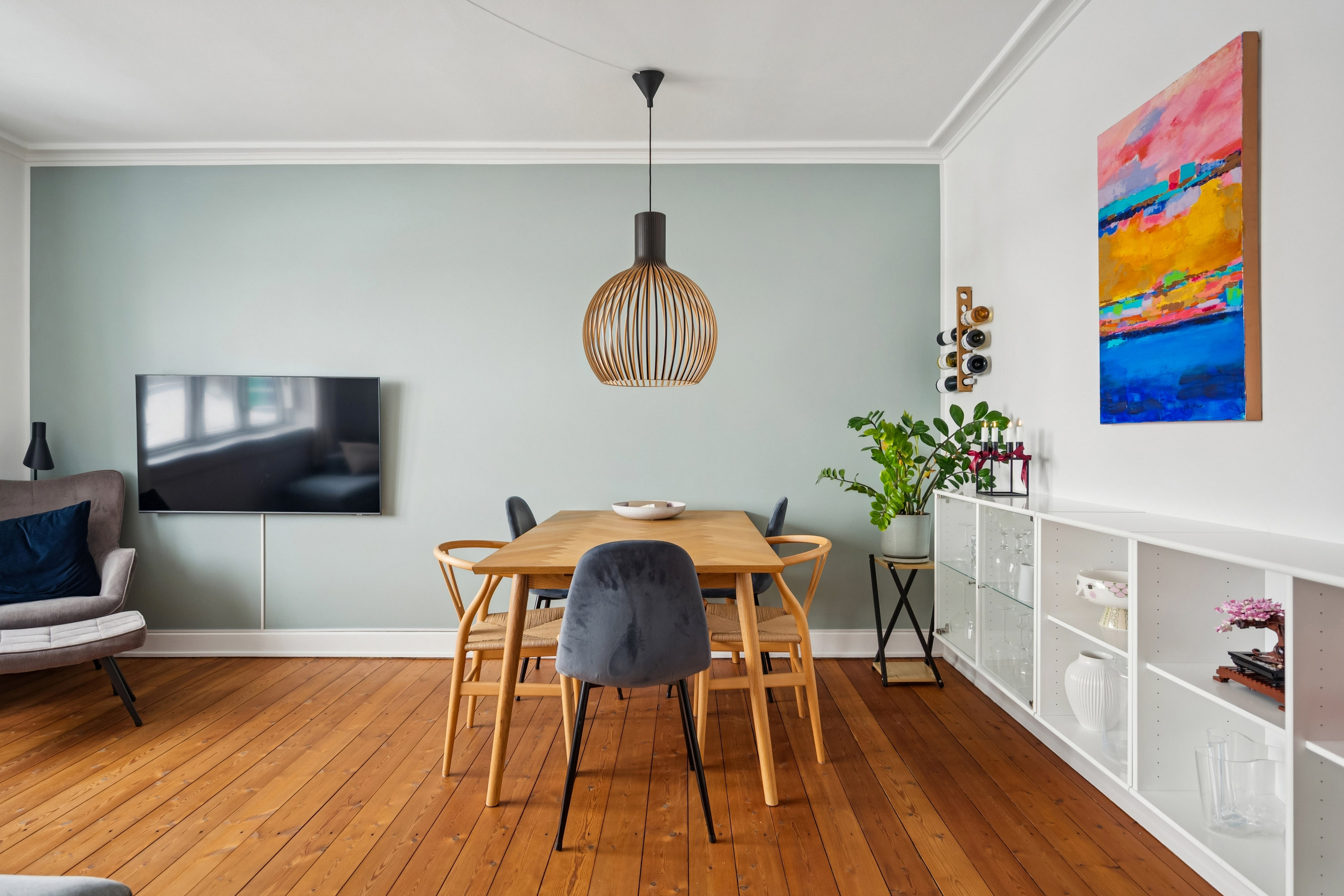 Fremhævet spisestue billede i fuldskærmstilstand. Billede af Duevej 46, 3. tv., 2000 Frederiksberg