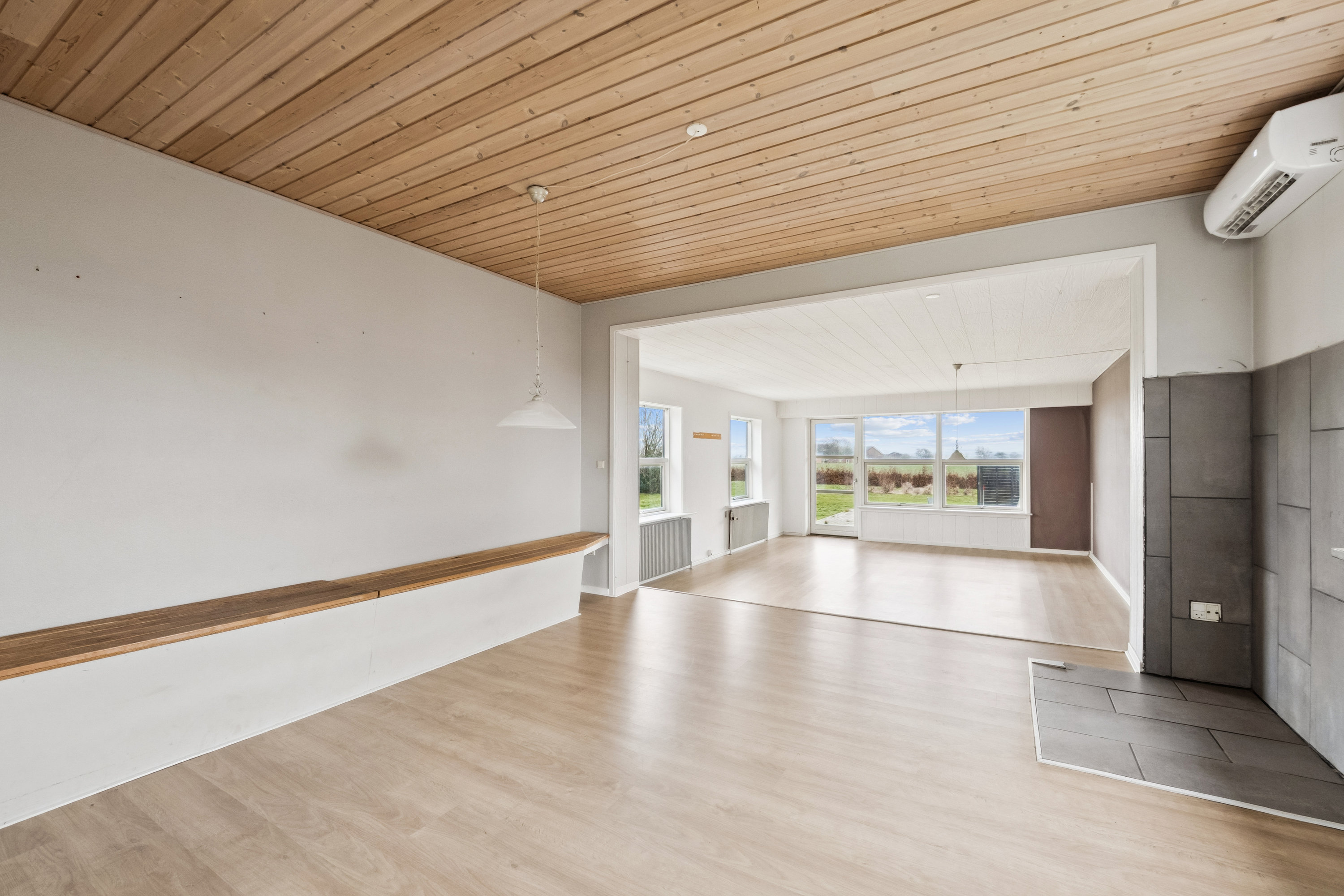 Fremhævet stue billede i fuldskærmstilstand. Billede af Præstbrovej 241, Erslev, 7950 Erslev