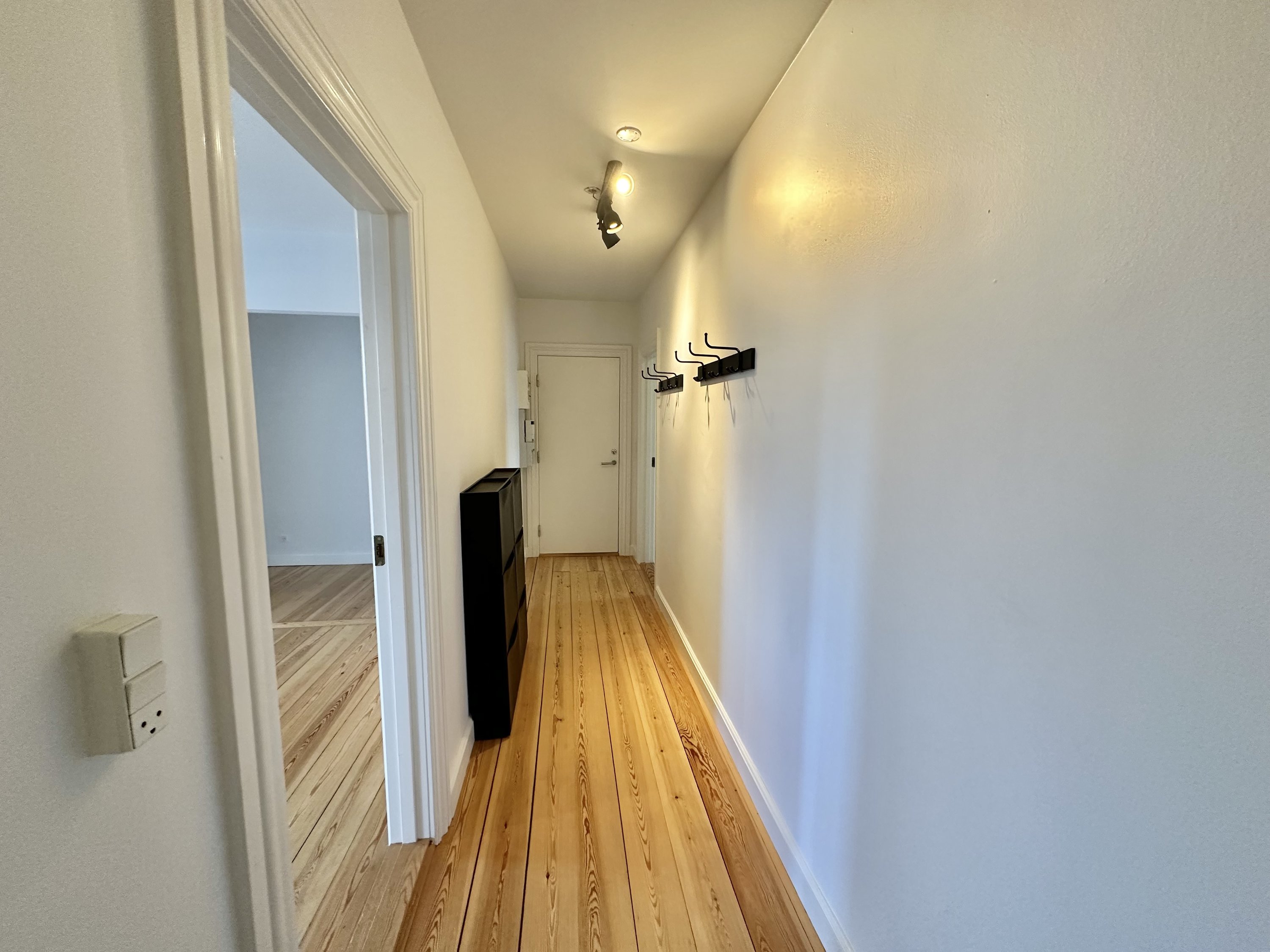 Fremhævet  billede i fuldskærmstilstand. Billede af Lundsgårdsvej 1B, 1. tv., Bolbro, 5200 Odense V