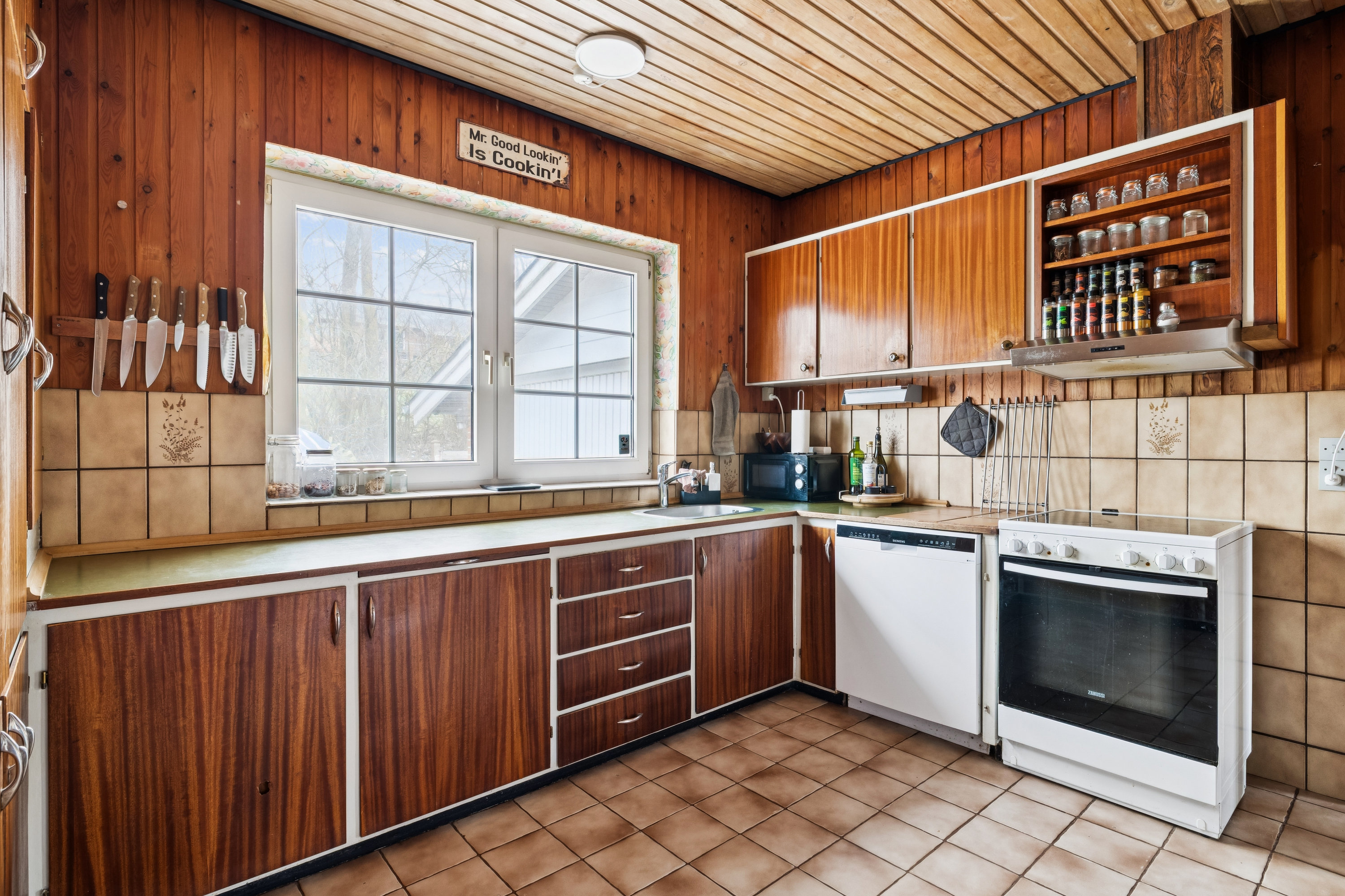 Fremhævet køkken billede i fuldskærmstilstand. Billede af Ternevej 6, Asferg, 8990 Fårup