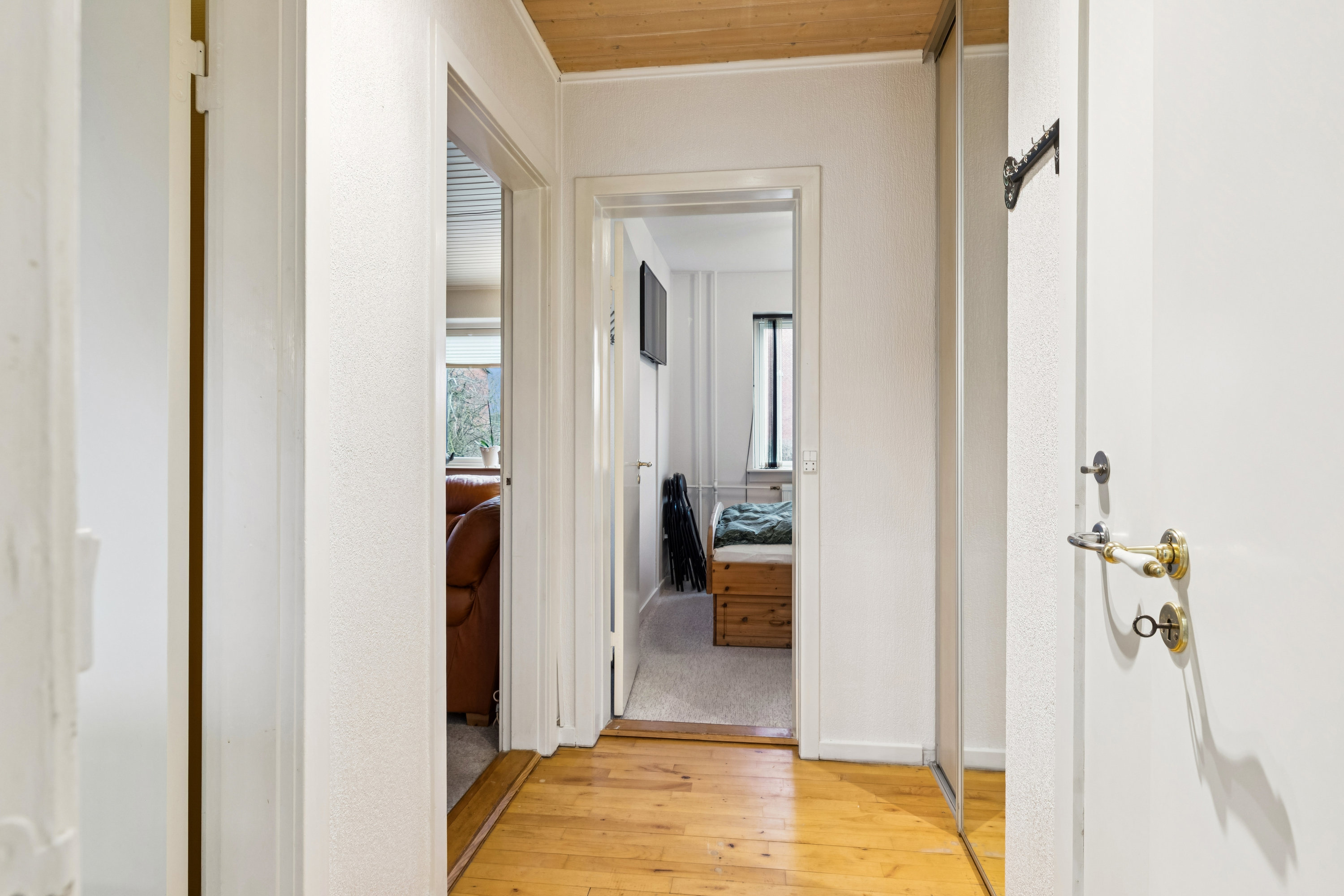 Fremhævet gang billede i fuldskærmstilstand. Billede af Hedekæret 32, st.. tv., 2640 Hedehusene