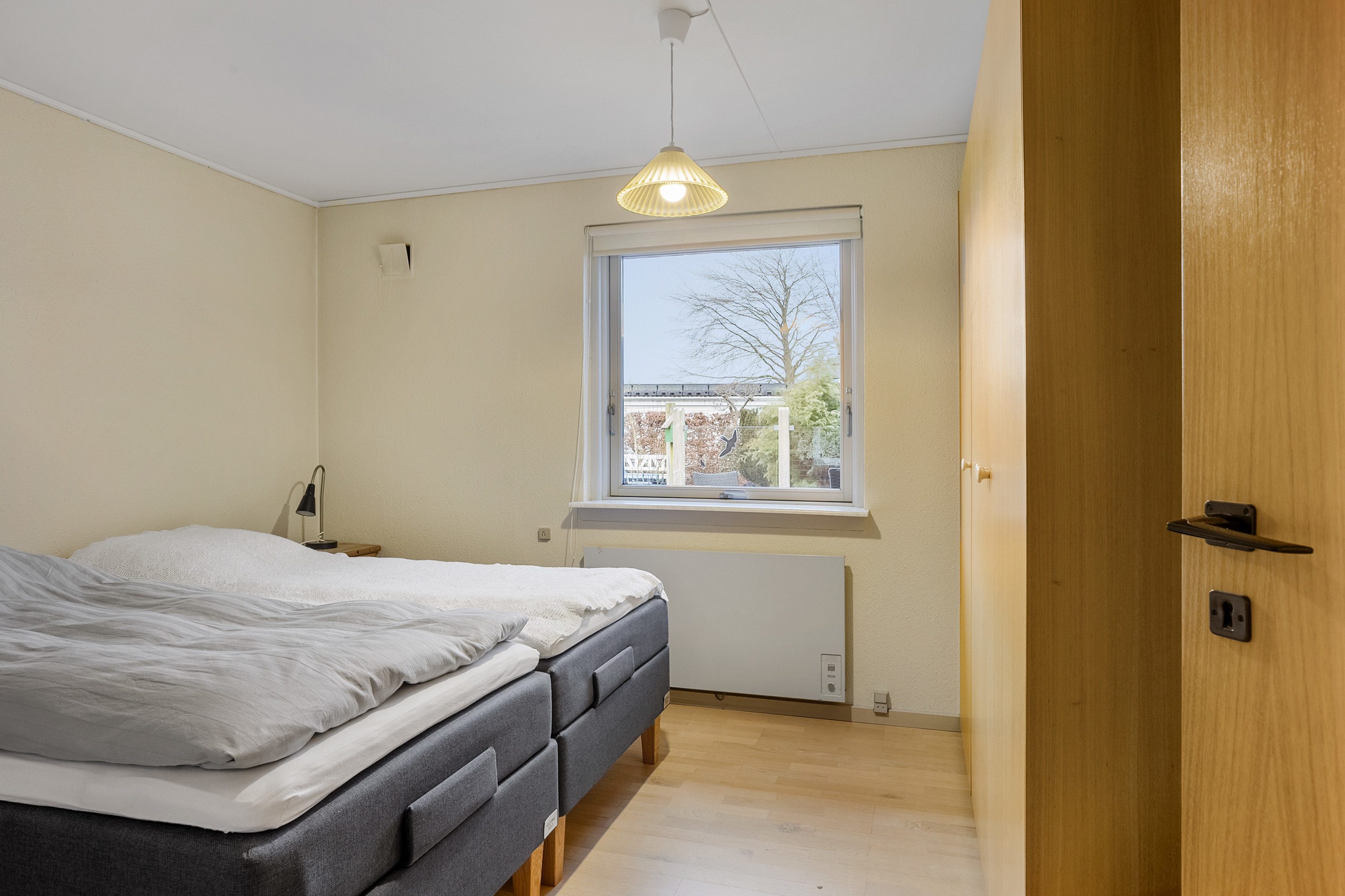 Fremhævet soveværelse billede i fuldskærmstilstand. Billede af Kratvænget 29, Jels, 6630 Rødding