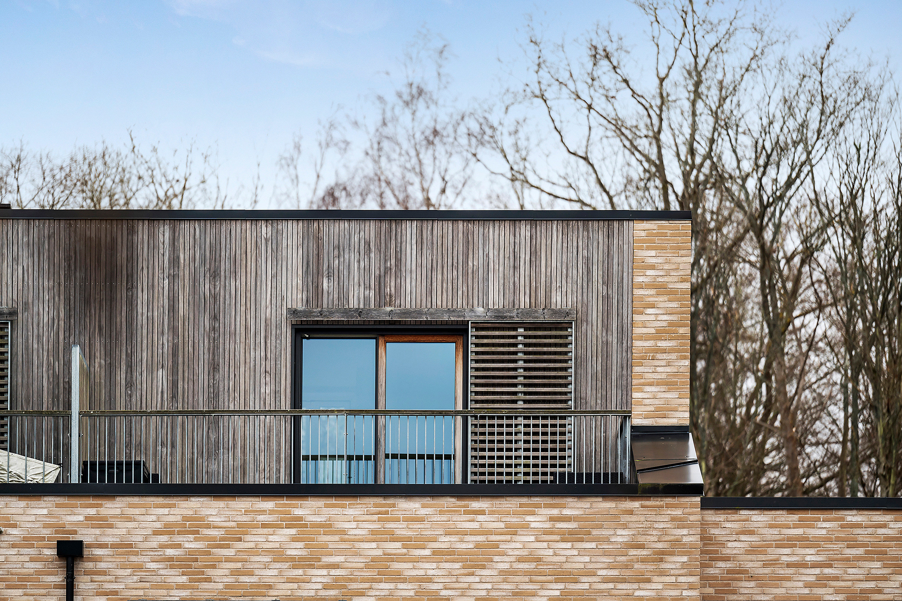 Fremhævet ejendommen billede i fuldskærmstilstand. Billede af Ralphs Vænge 51, 2950 Vedbæk