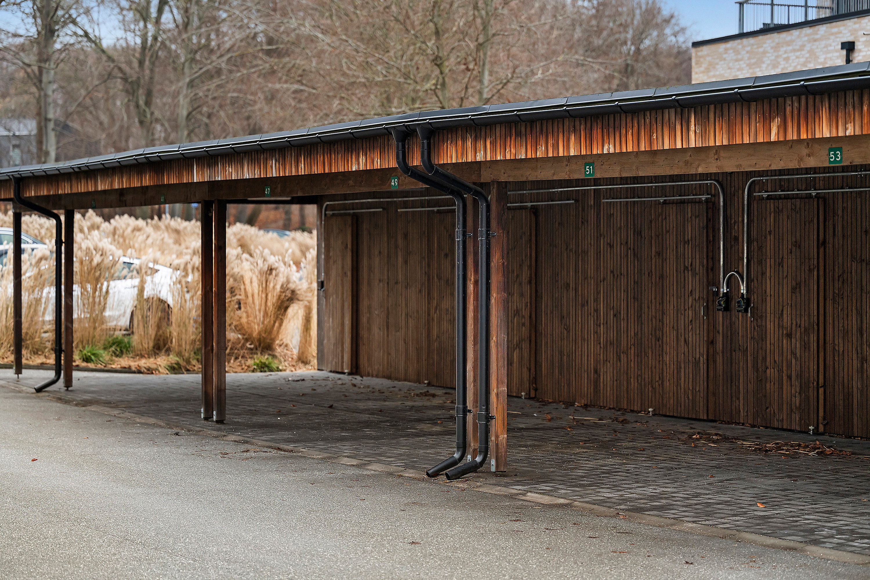 Fremhævet ejendommen billede i fuldskærmstilstand. Billede af Ralphs Vænge 51, 2950 Vedbæk