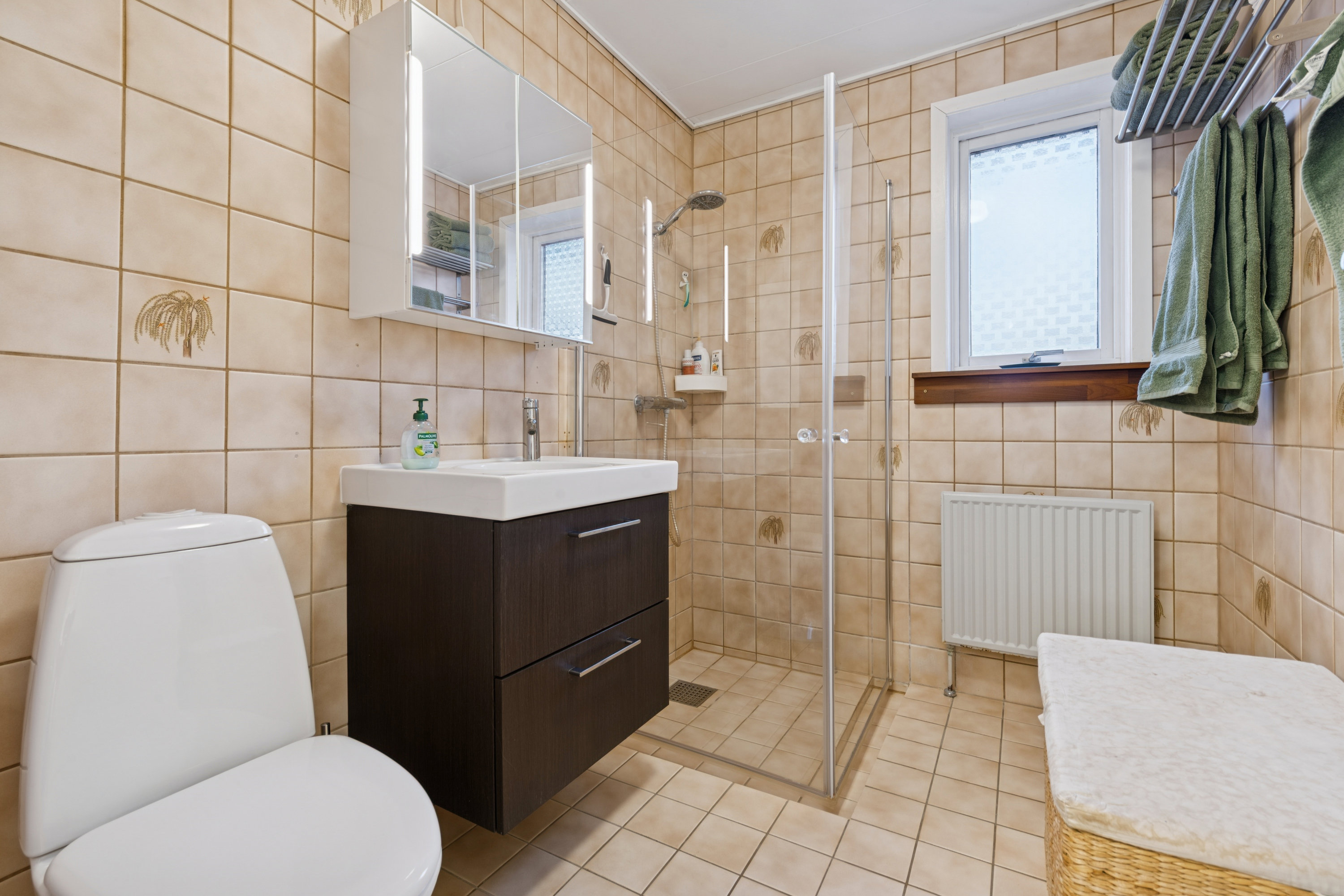 Miniaturebillede 2: badeværelse. Billede af Grønnegården 357, 2670 Greve