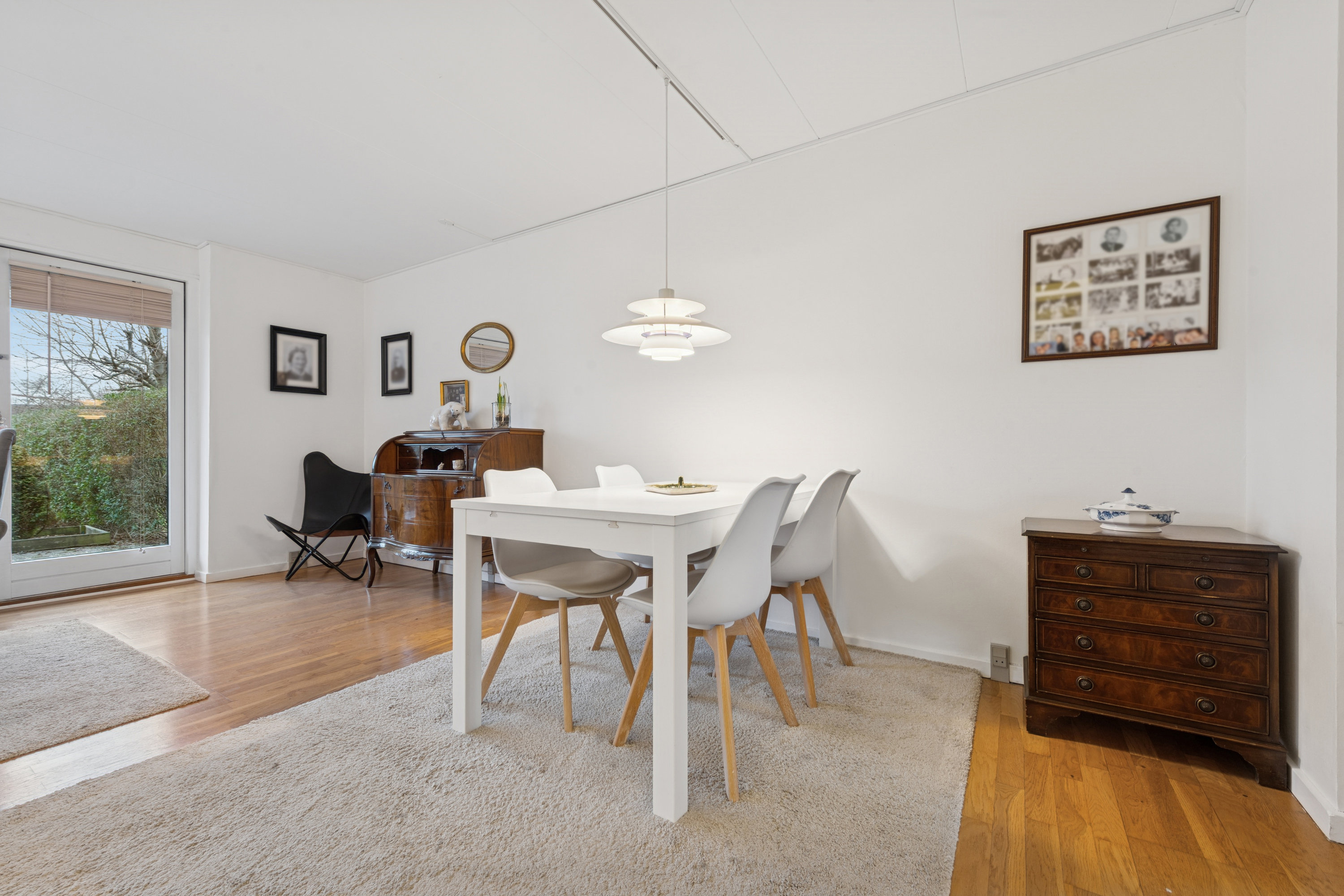 Fremhævet stue billede i fuldskærmstilstand. Billede af Grønnegården 357, 2670 Greve