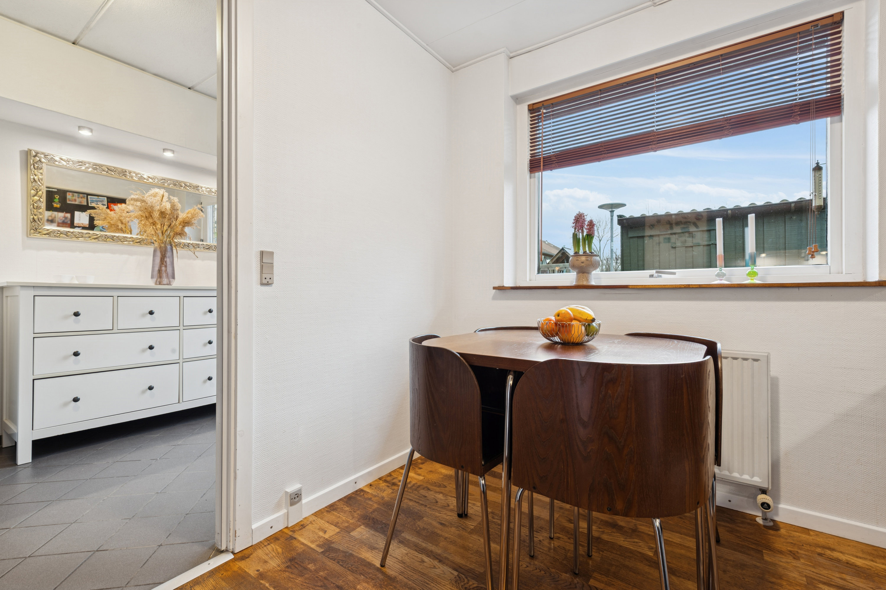 Fremhævet køkken billede i fuldskærmstilstand. Billede af Grønnegården 357, 2670 Greve