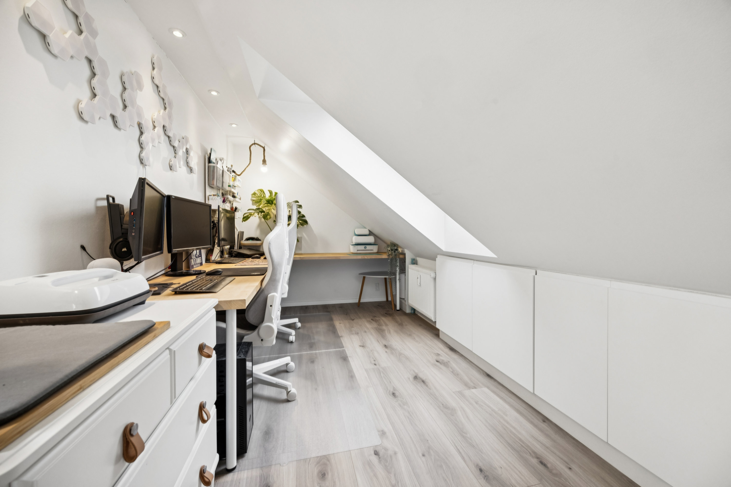 Fremhævet værelse billede i fuldskærmstilstand. Billede af Dronningensgade 19, 2. tv., 9400 Nørresundby