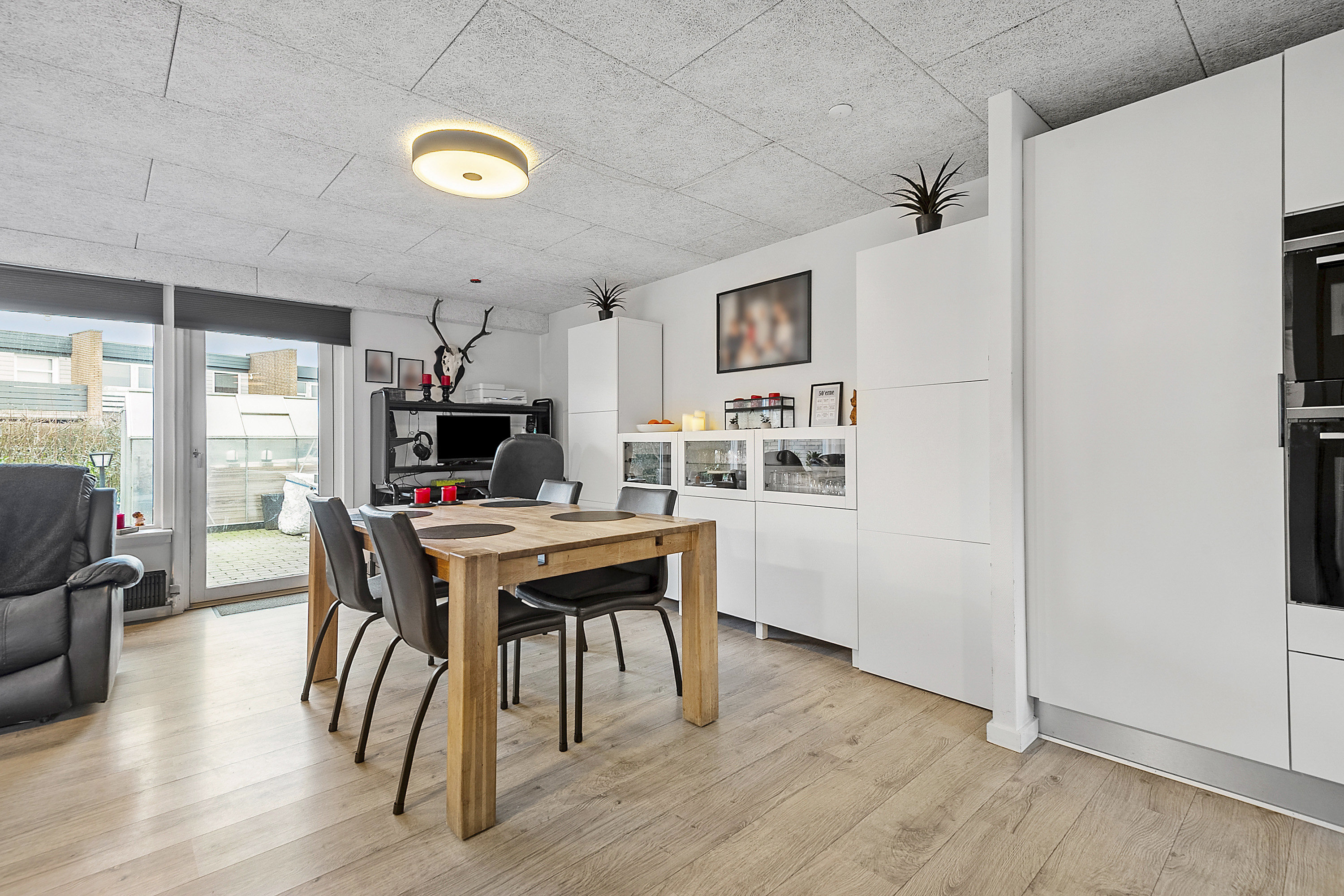 Fremhævet spisestue billede i fuldskærmstilstand. Billede af Grønlandsparken 110D, 6715 Esbjerg N