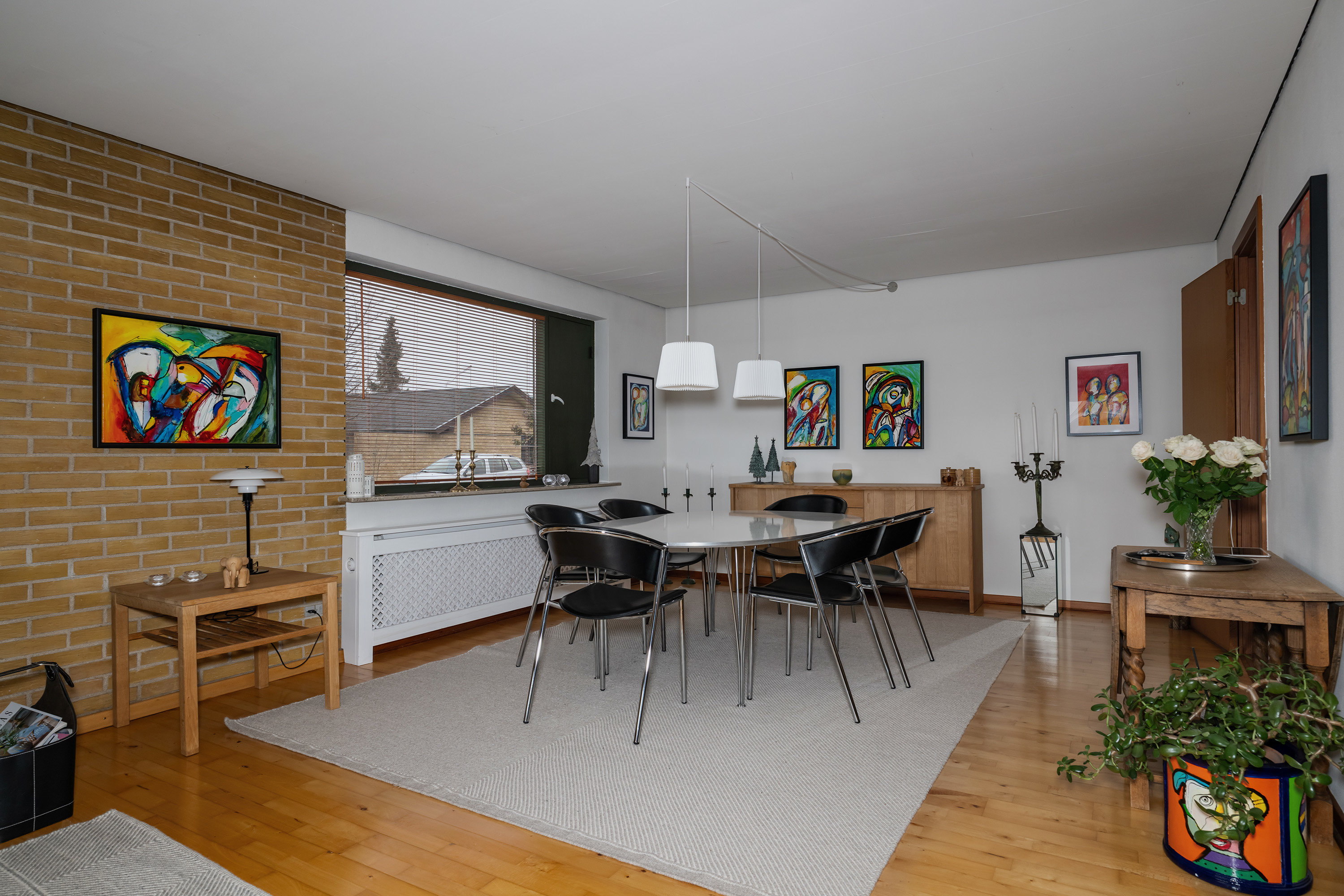 Fremhævet  billede i fuldskærmstilstand. Billede af Egevænget 9, 4800 Nykøbing F