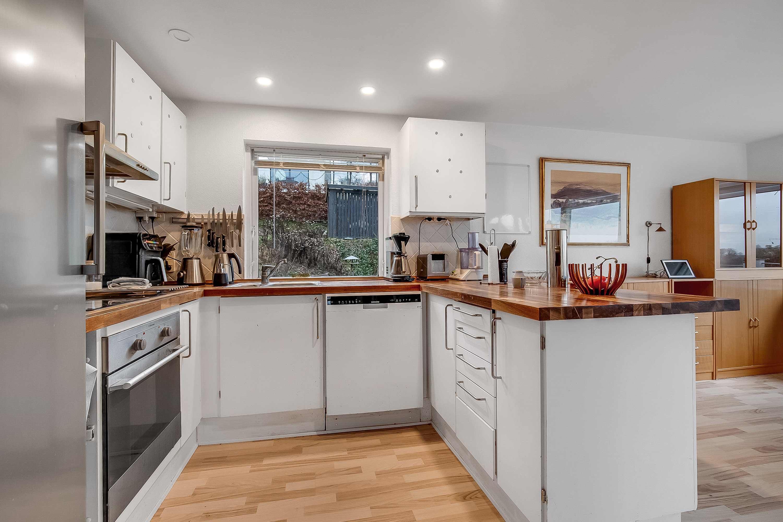 Fremhævet køkken billede i fuldskærmstilstand. Billede af Plantagevej 8, Bredballe, 7120 Vejle Øst