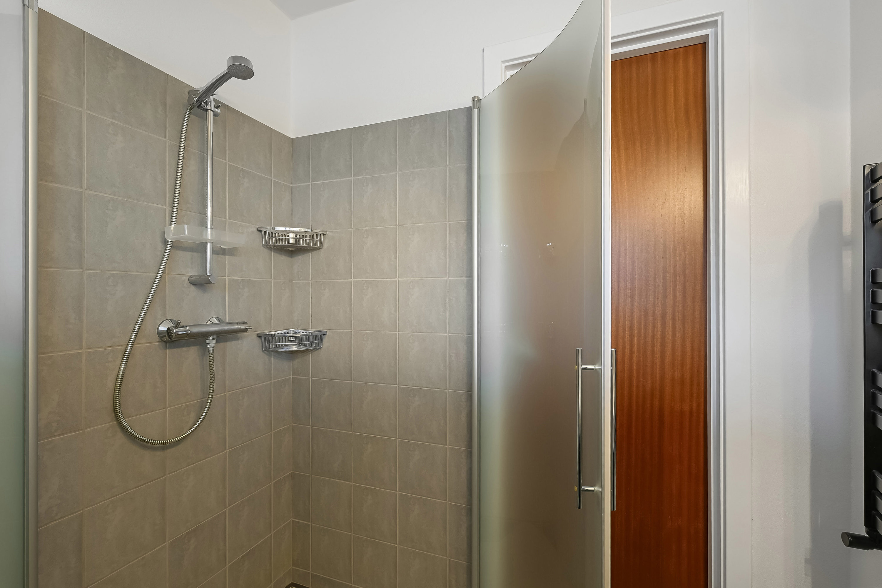 Fremhævet badeværelse billede i fuldskærmstilstand. Billede af Bogøvej 3, 6710 Esbjerg V