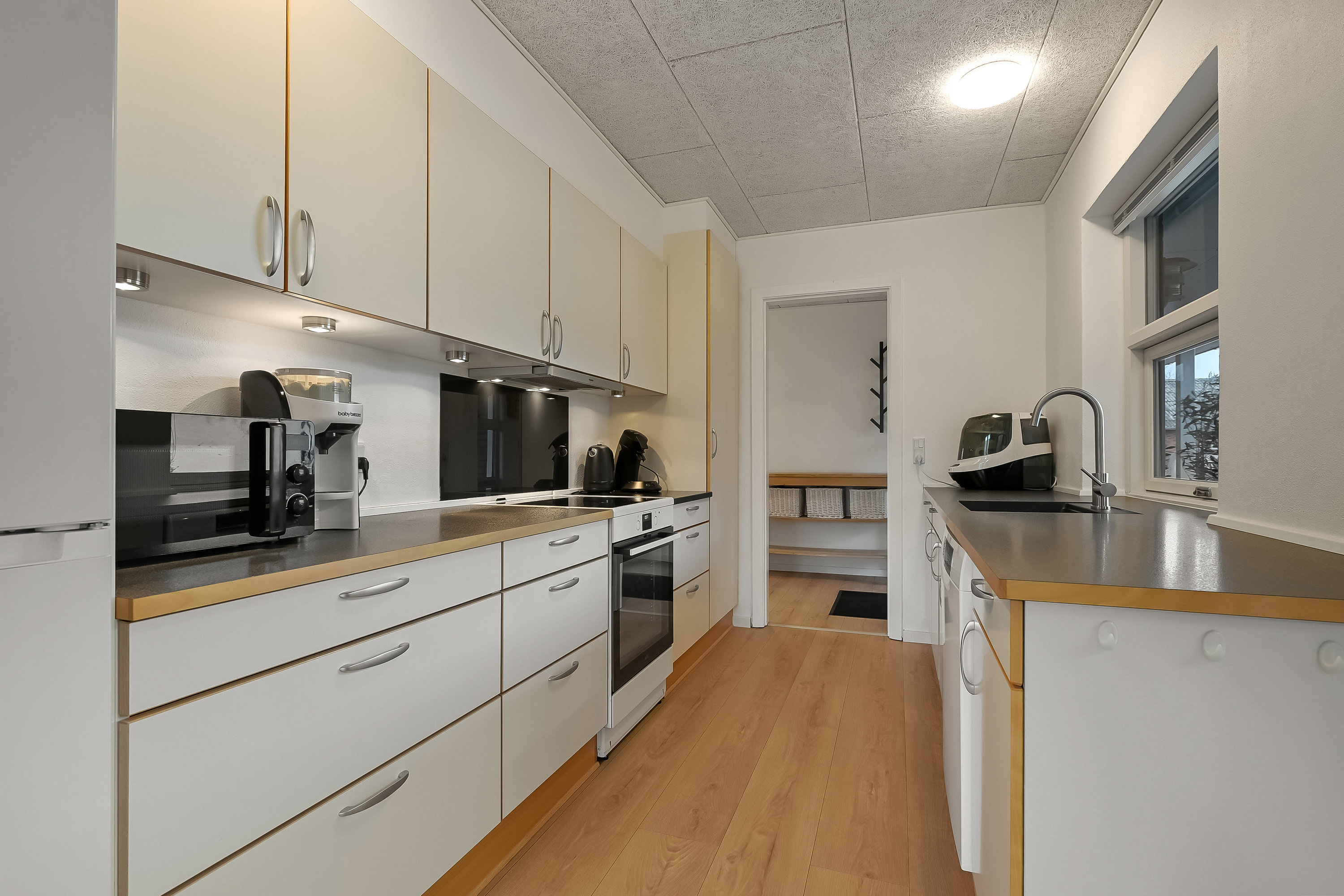 Fremhævet køkken billede i fuldskærmstilstand. Billede af Bogøvej 3, 6710 Esbjerg V