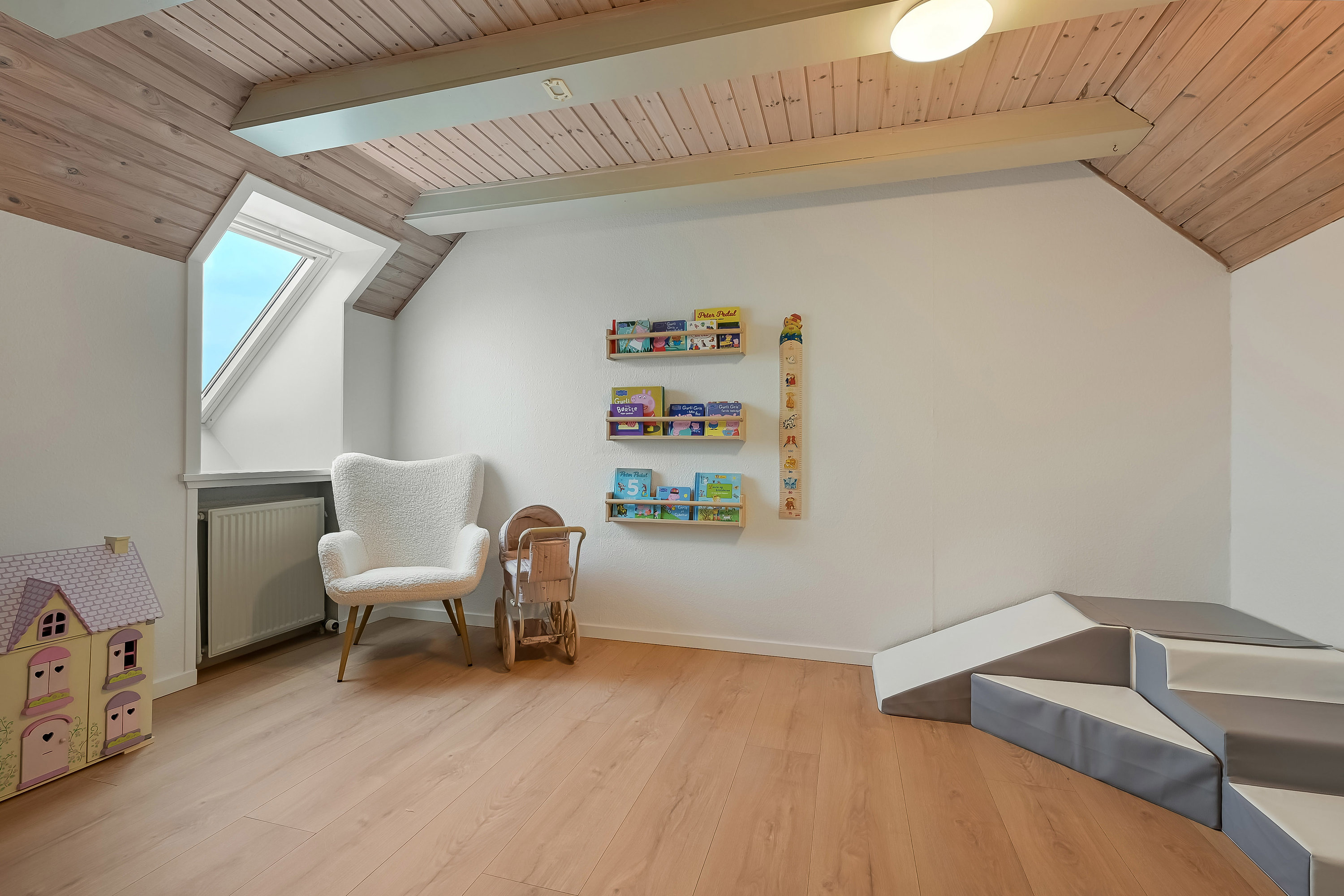 Fremhævet værelse billede i fuldskærmstilstand. Billede af Bogøvej 3, 6710 Esbjerg V