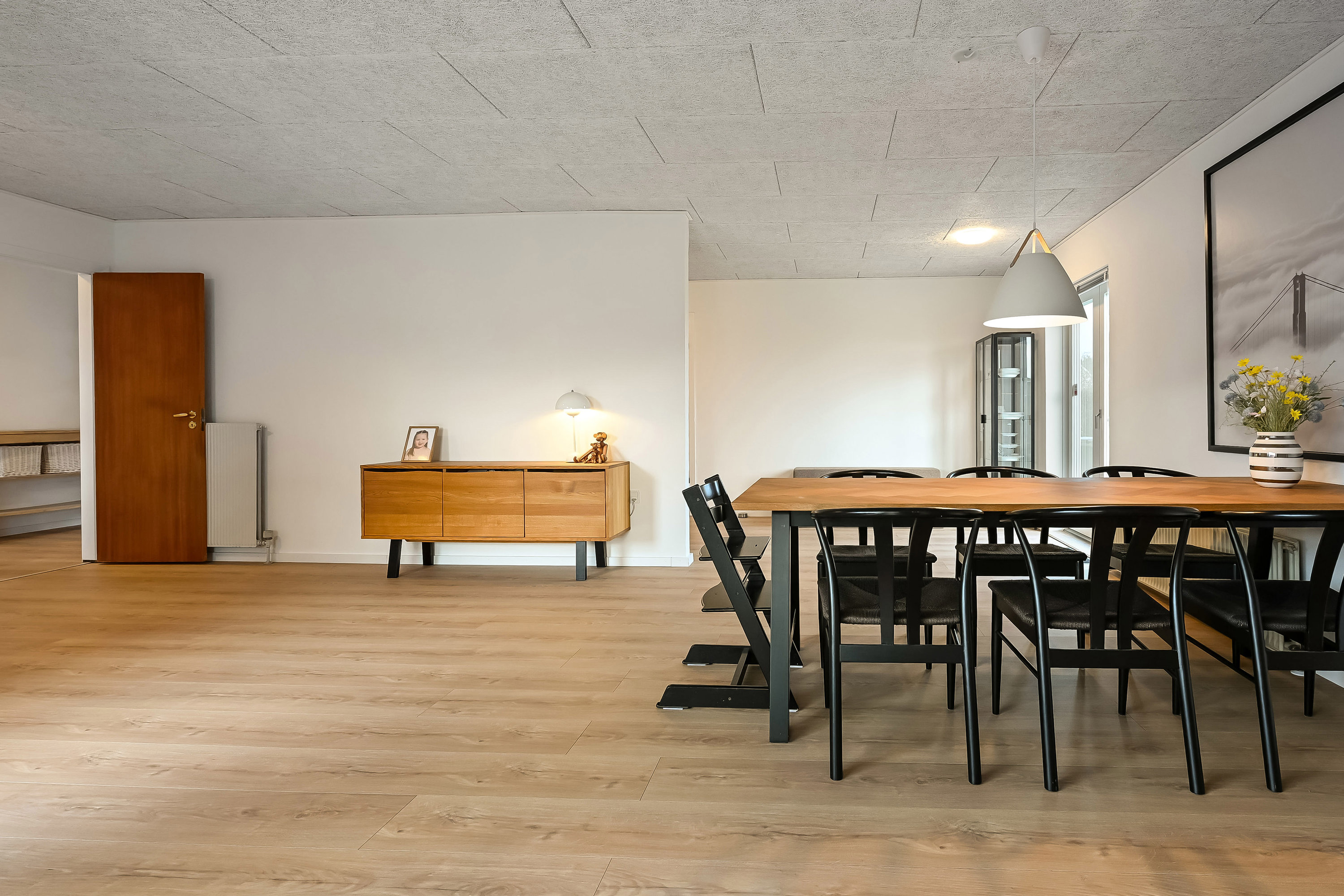 Fremhævet stue billede i fuldskærmstilstand. Billede af Bogøvej 3, 6710 Esbjerg V