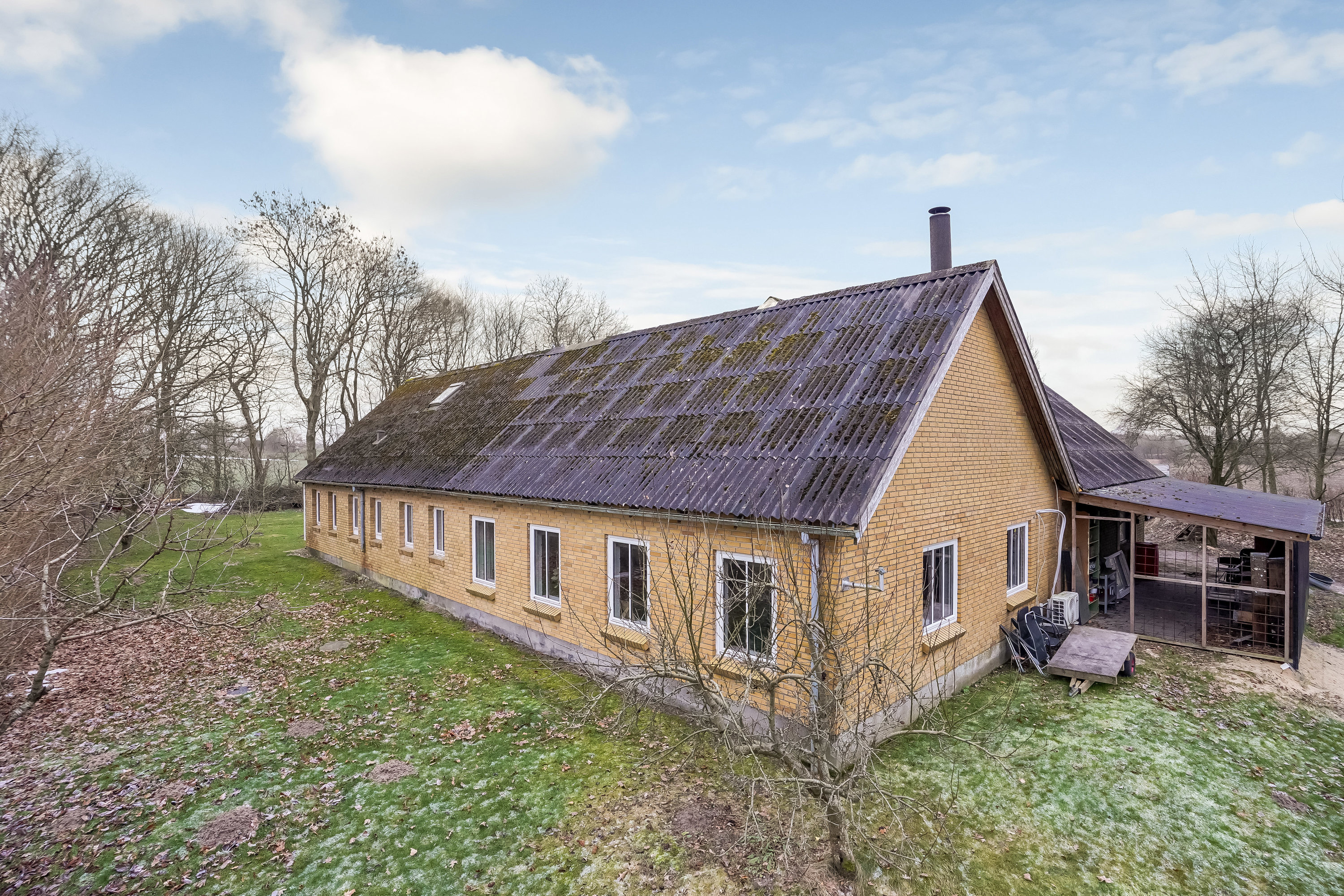 Fremhævet ejendommen billede i fuldskærmstilstand. Billede af Tørrildvej 6, 7300 Jelling