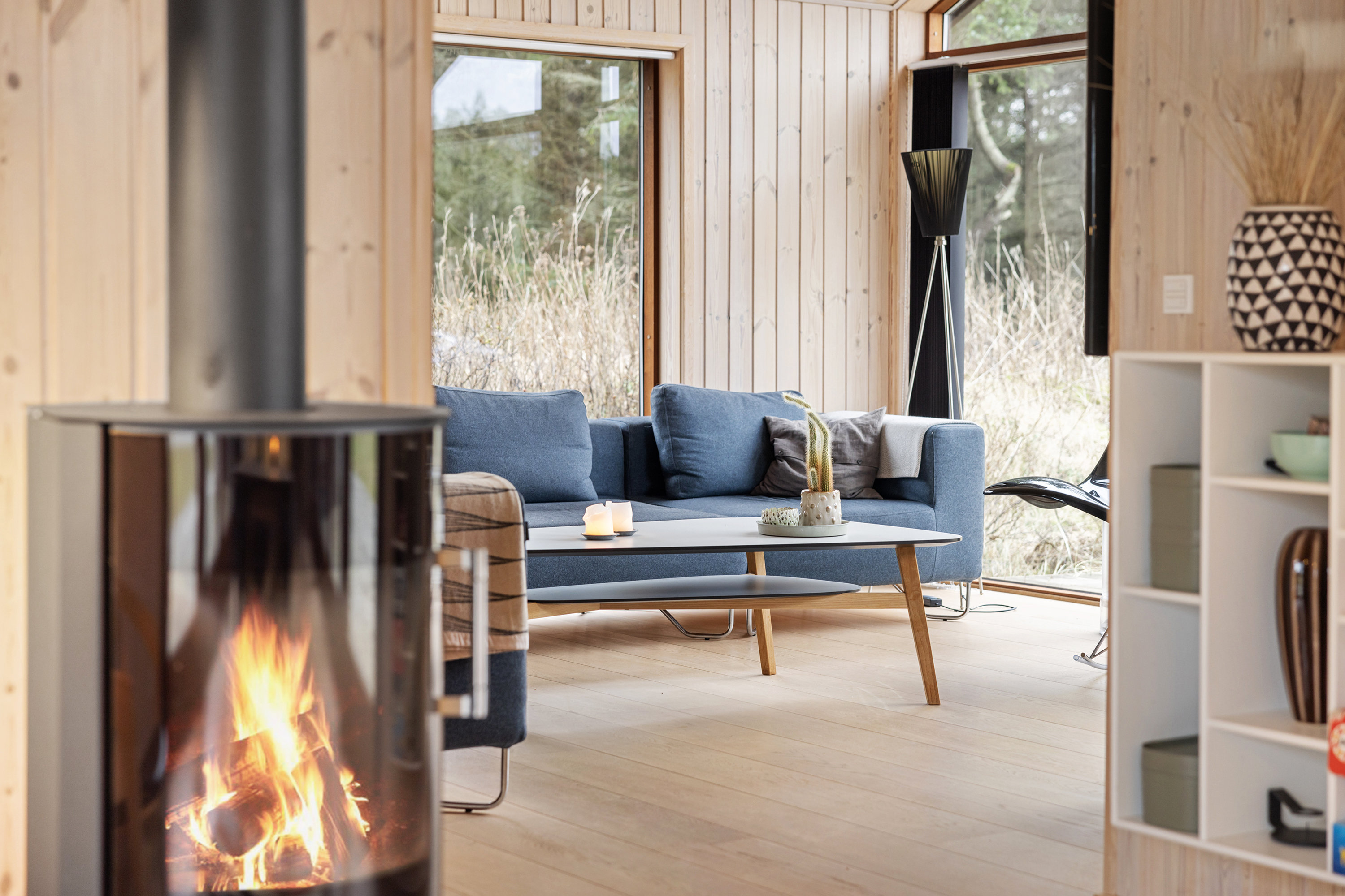 Fremhævet stue billede i fuldskærmstilstand. Billede af Krøgen 24, Bratten, 9981 Jerup