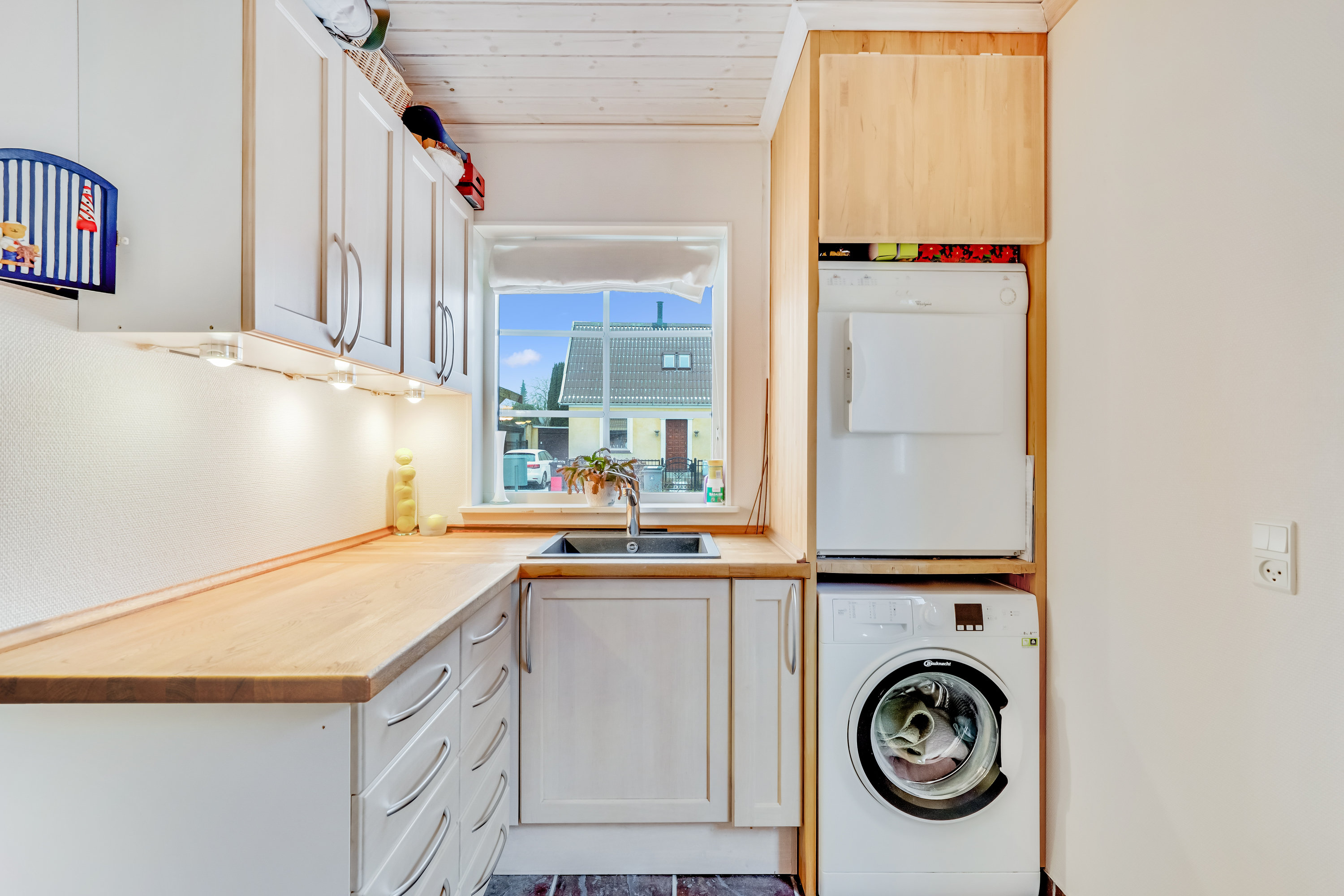 Fremhævet  billede i fuldskærmstilstand. Billede af Langagervej 42, 2500 Valby