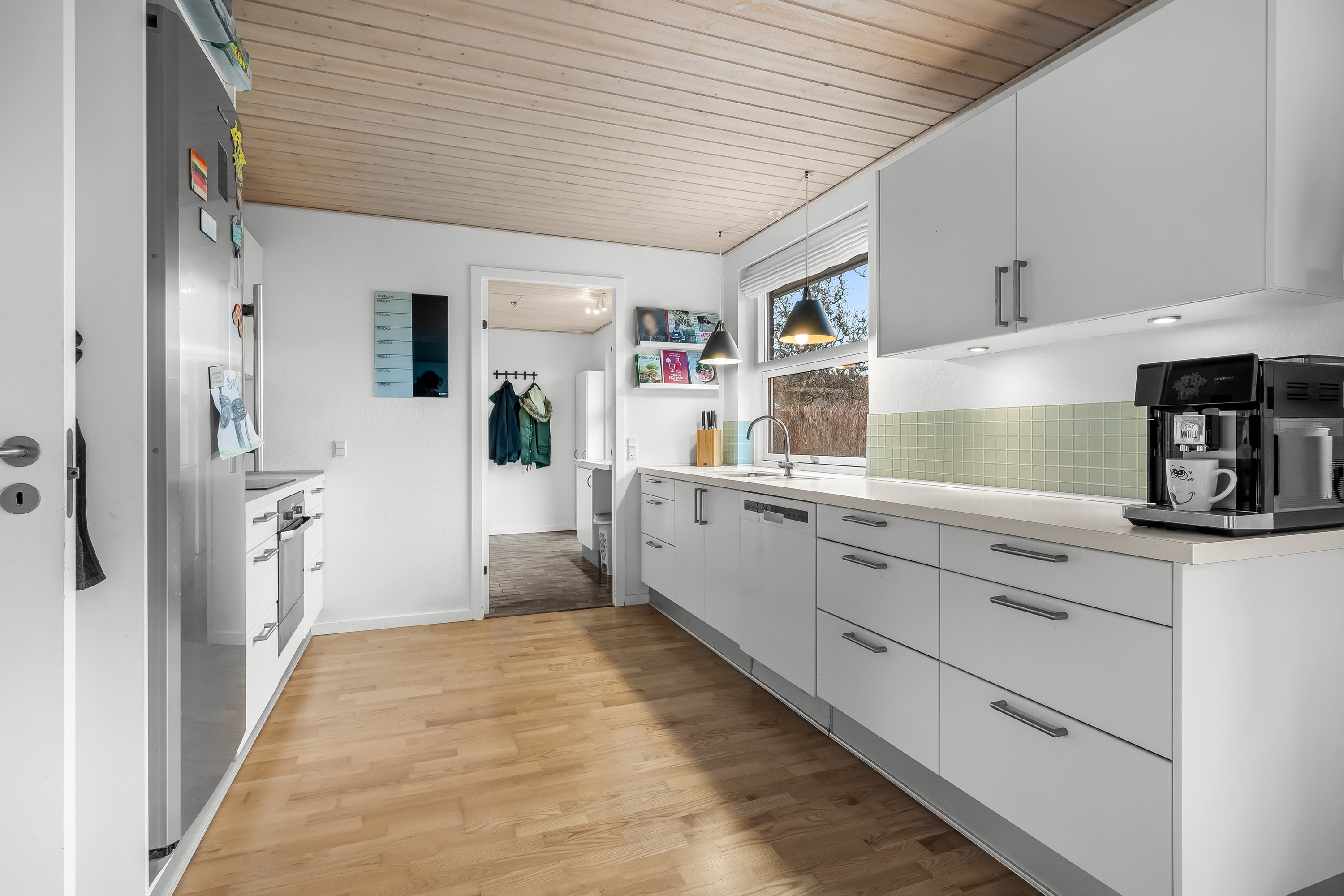 Fremhævet køkken alrum billede i fuldskærmstilstand. Billede af Harald Damtofts Vej 35, Nr Felding, 7500 Holstebro