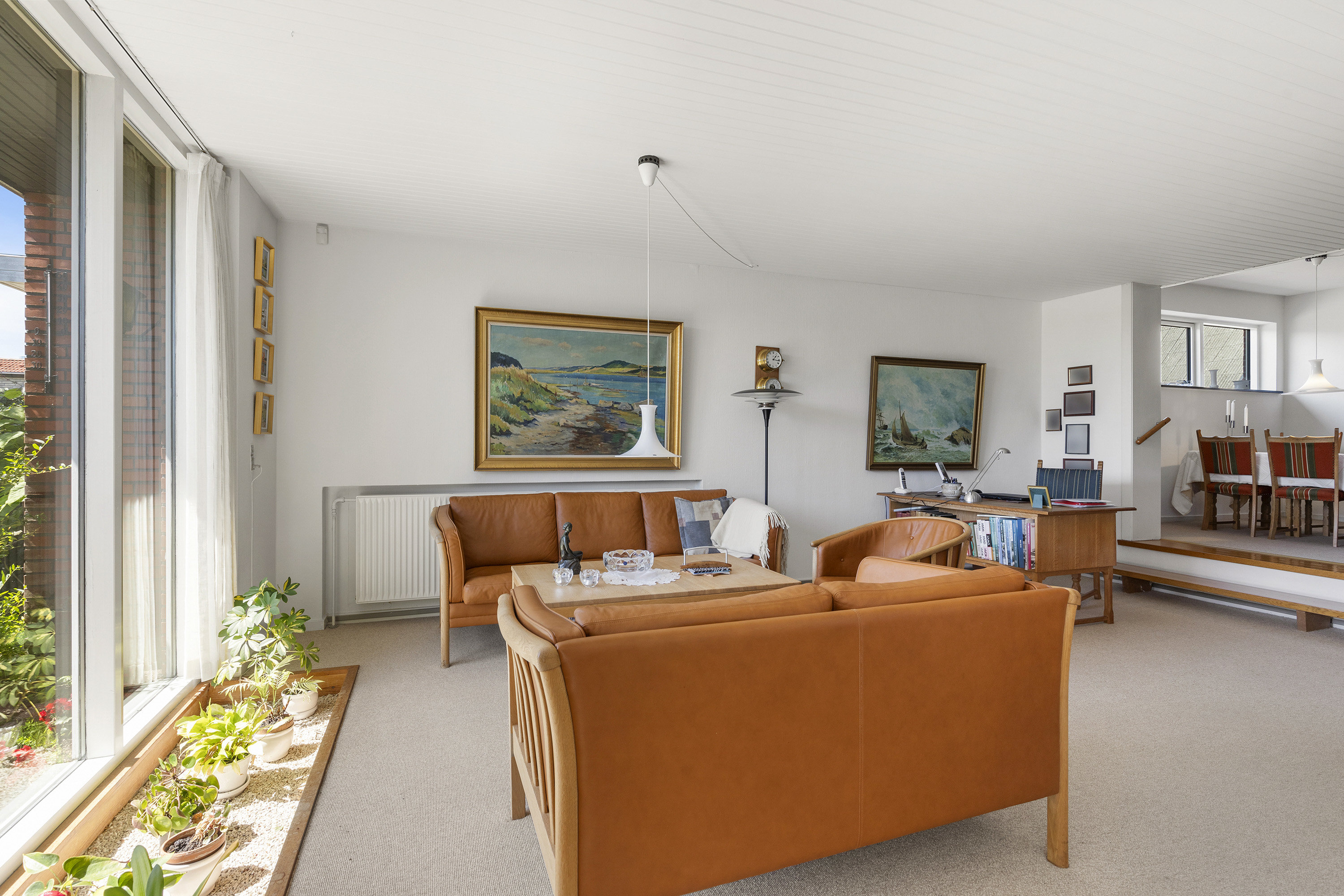 Fremhævet stue billede i fuldskærmstilstand. Billede af Gl Tingvej 27, 9600 Aars