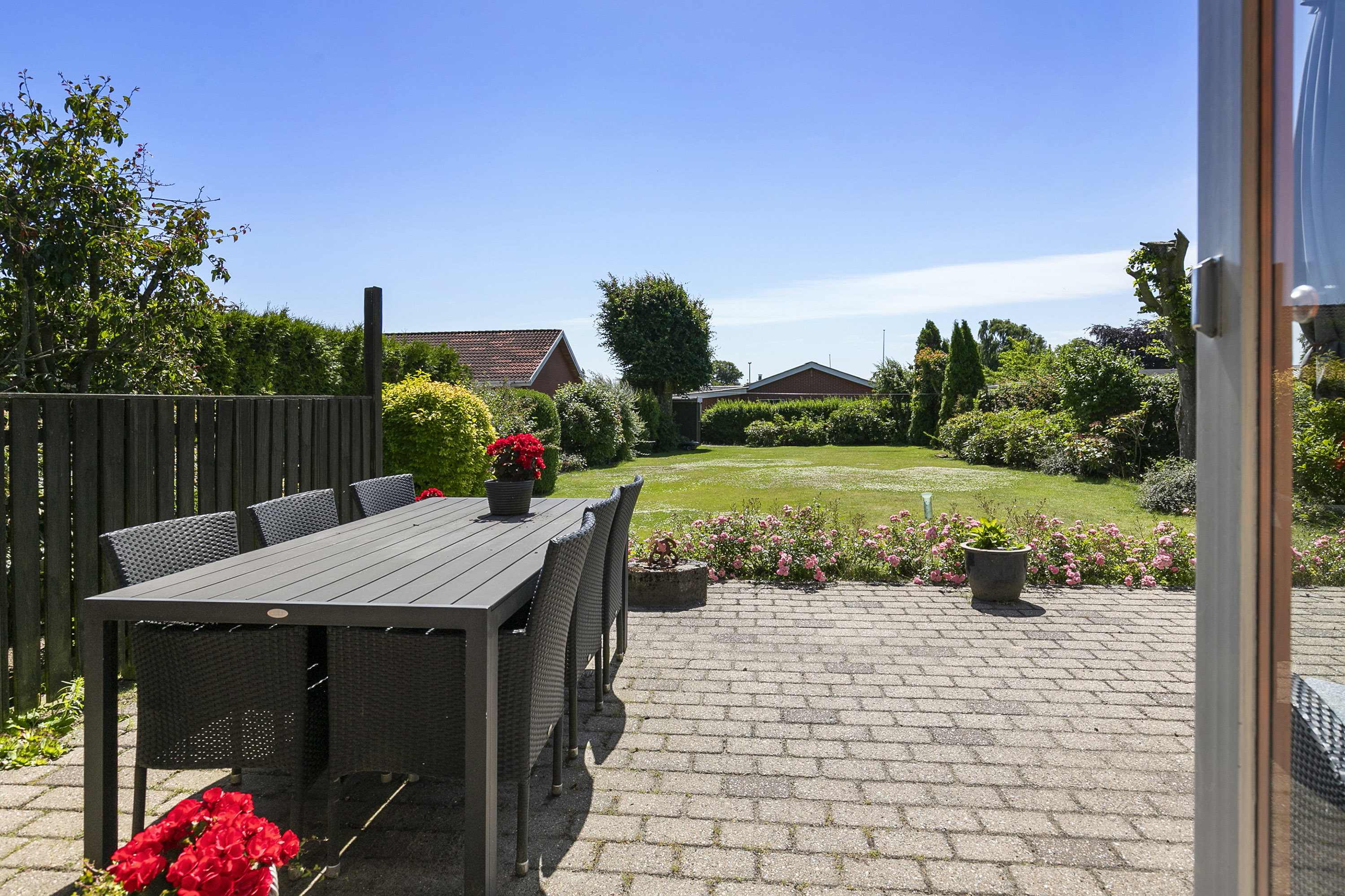 Fremhævet terrasse billede i fuldskærmstilstand. Billede af Gl Tingvej 27, 9600 Aars