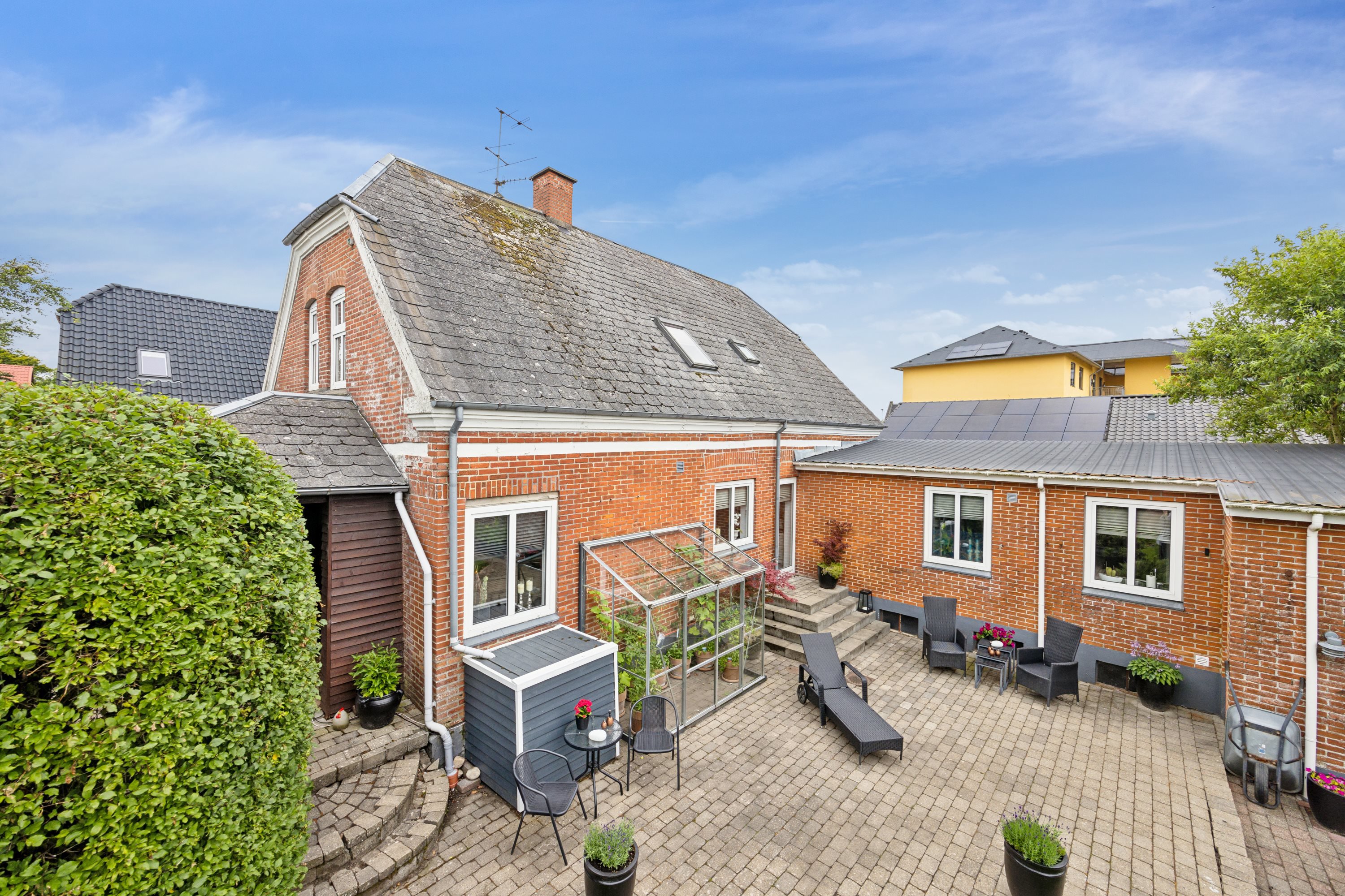 Fremhævet ejendommen billede i fuldskærmstilstand. Billede af Vangsgade 1, 7752 Snedsted