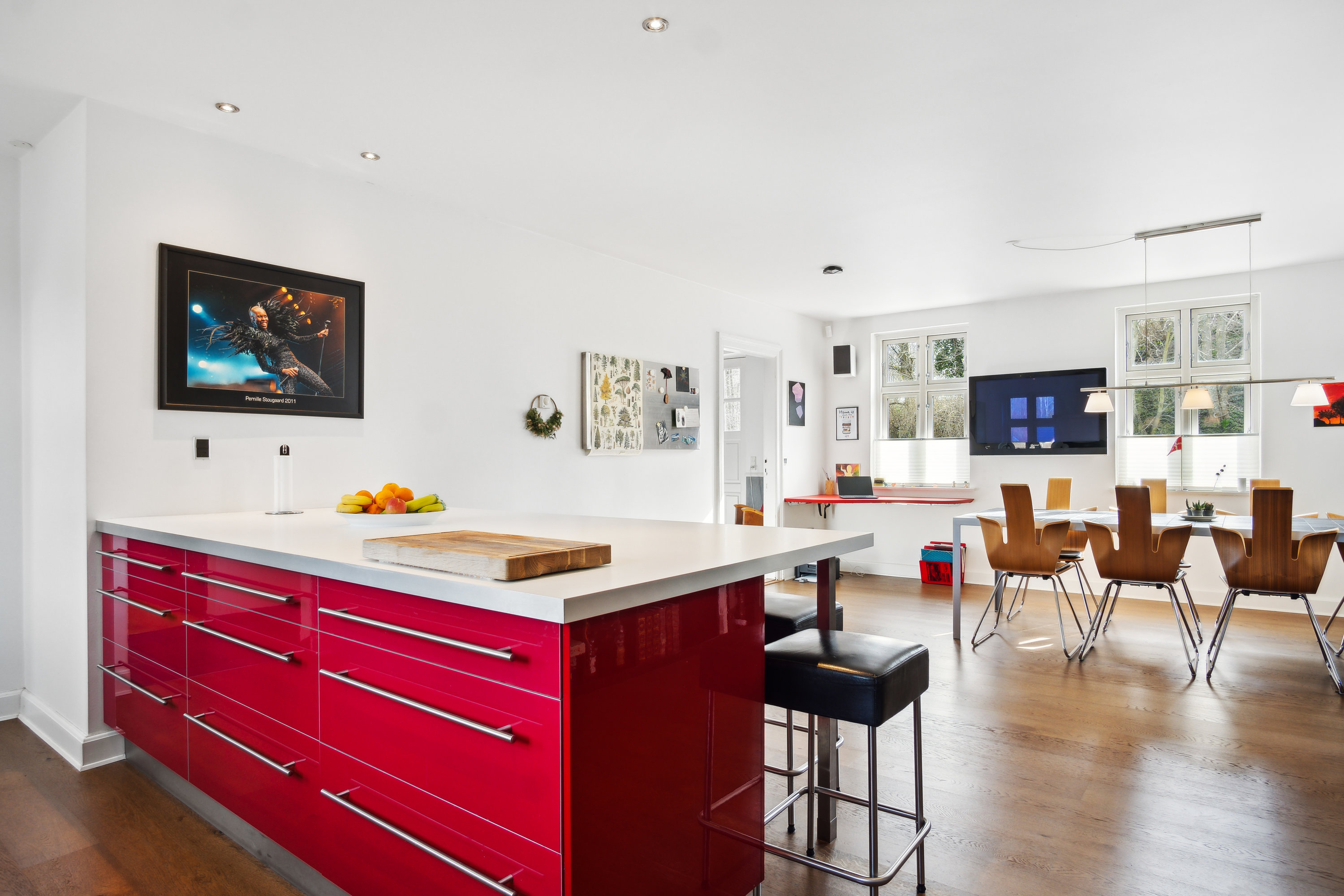 Fremhævet køkken/alrum billede i fuldskærmstilstand. Billede af Vroldvej 22, 8660 Skanderborg