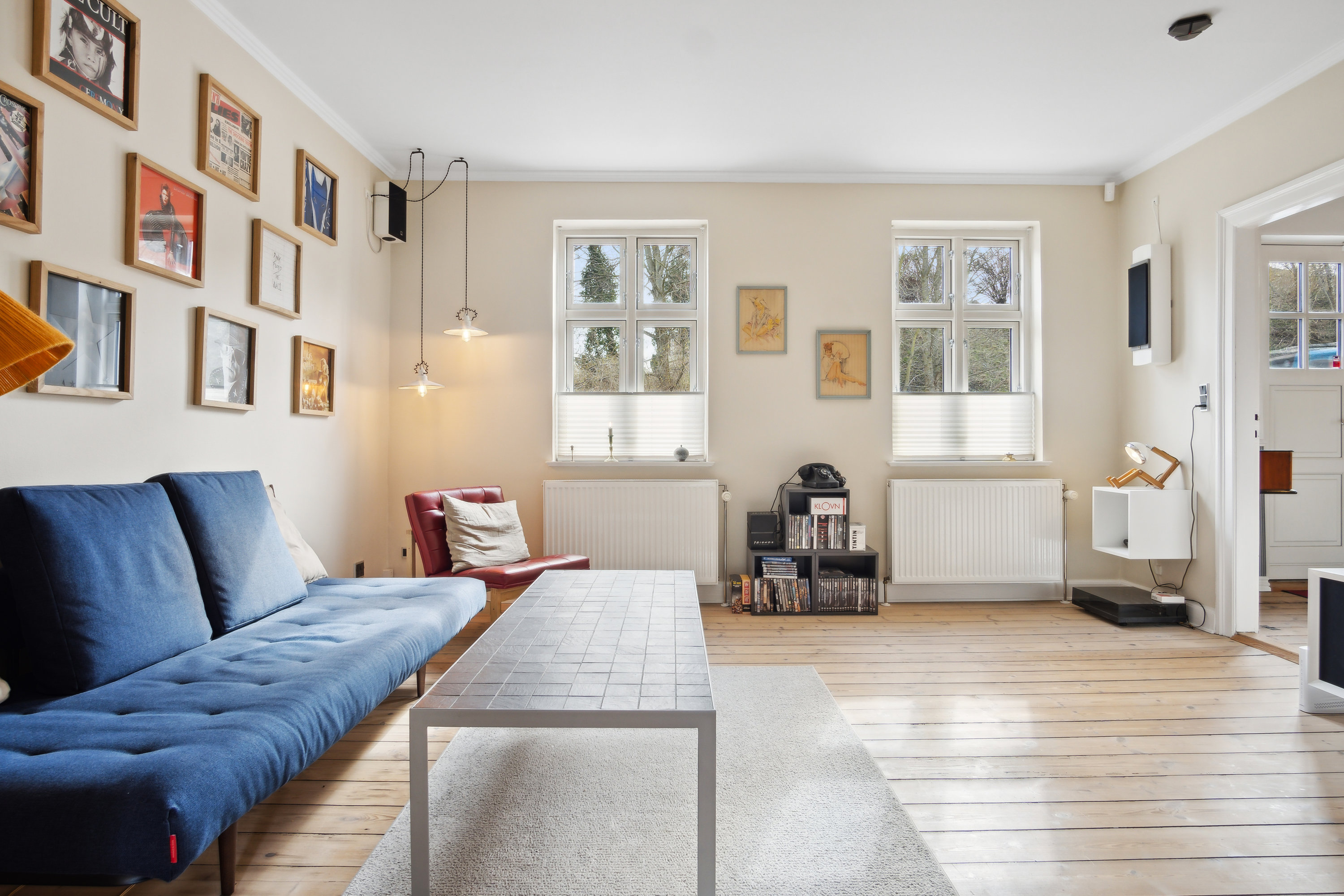 Fremhævet stue billede i fuldskærmstilstand. Billede af Vroldvej 22, 8660 Skanderborg