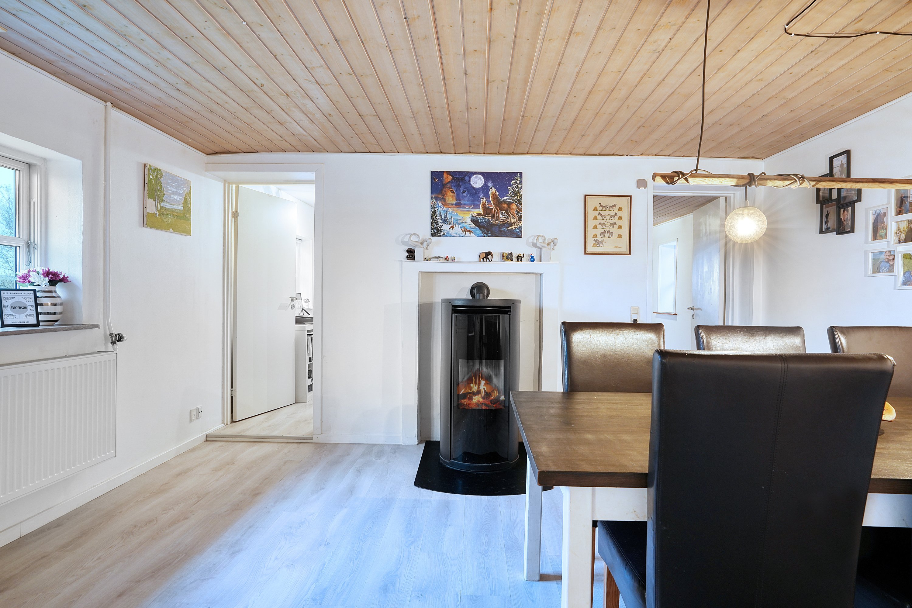 Fremhævet spisestue billede i fuldskærmstilstand. Billede af Mørkøvvej 4, Marke, 4440 Mørkøv