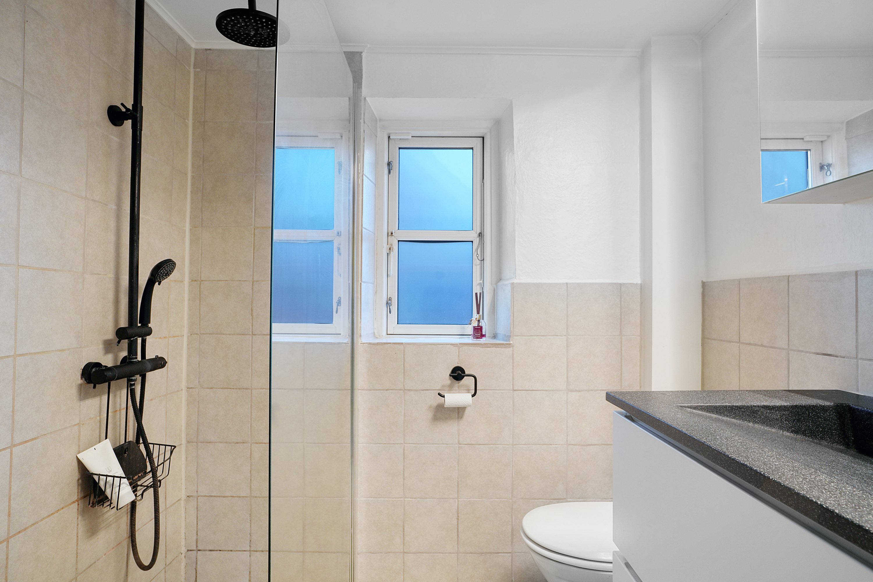 Fremhævet badeværelse billede i fuldskærmstilstand. Billede af Mørkøvvej 4, Marke, 4440 Mørkøv