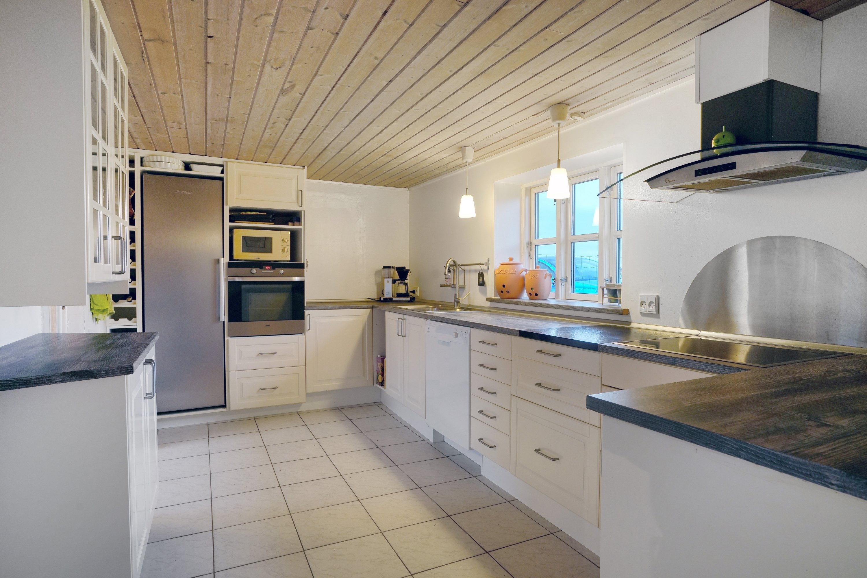 Fremhævet køkken billede i fuldskærmstilstand. Billede af Mørkøvvej 4, Marke, 4440 Mørkøv