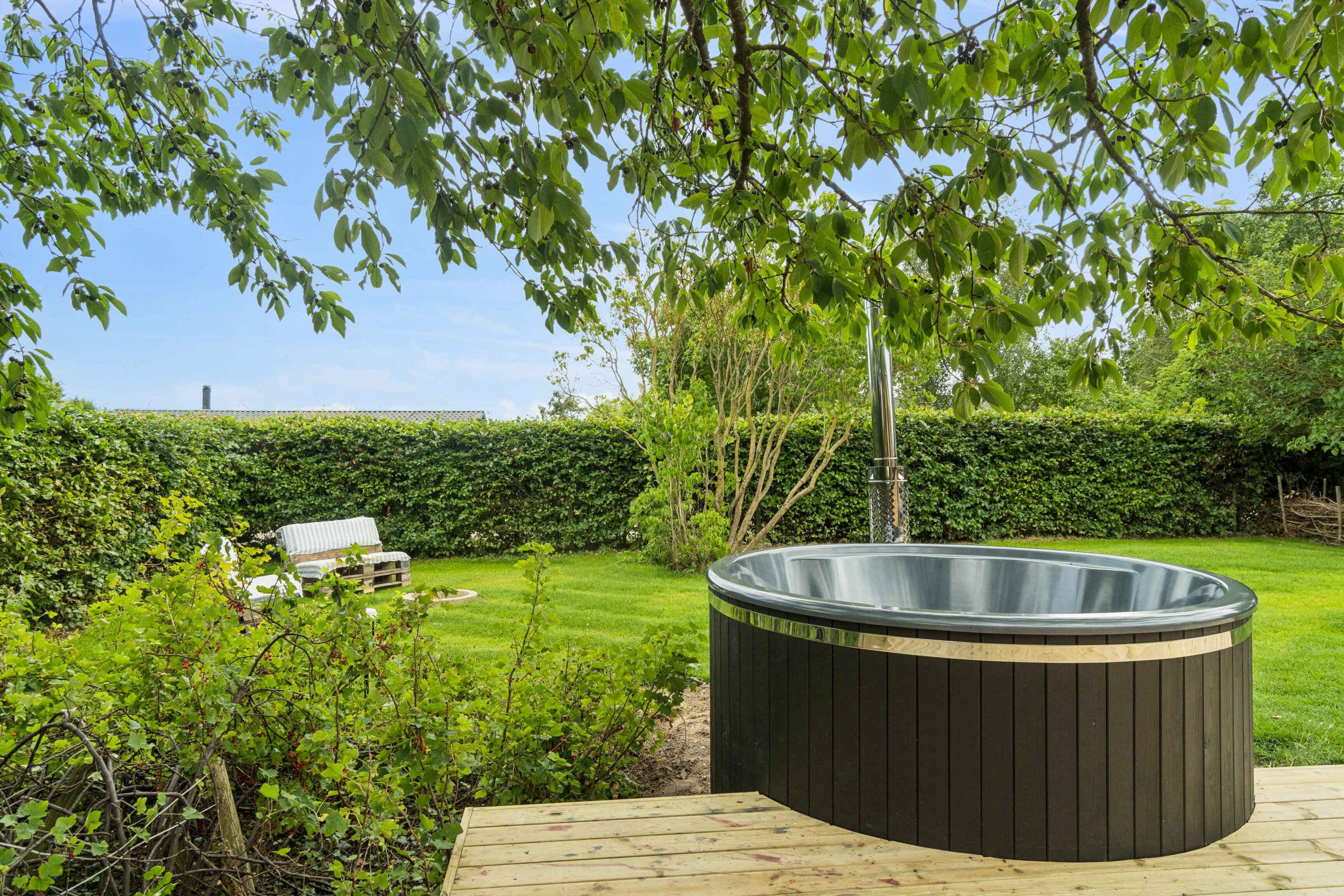 Fremhævet  billede i fuldskærmstilstand. Billede af Valmuevej 25, Følle Strand, 8410 Rønde