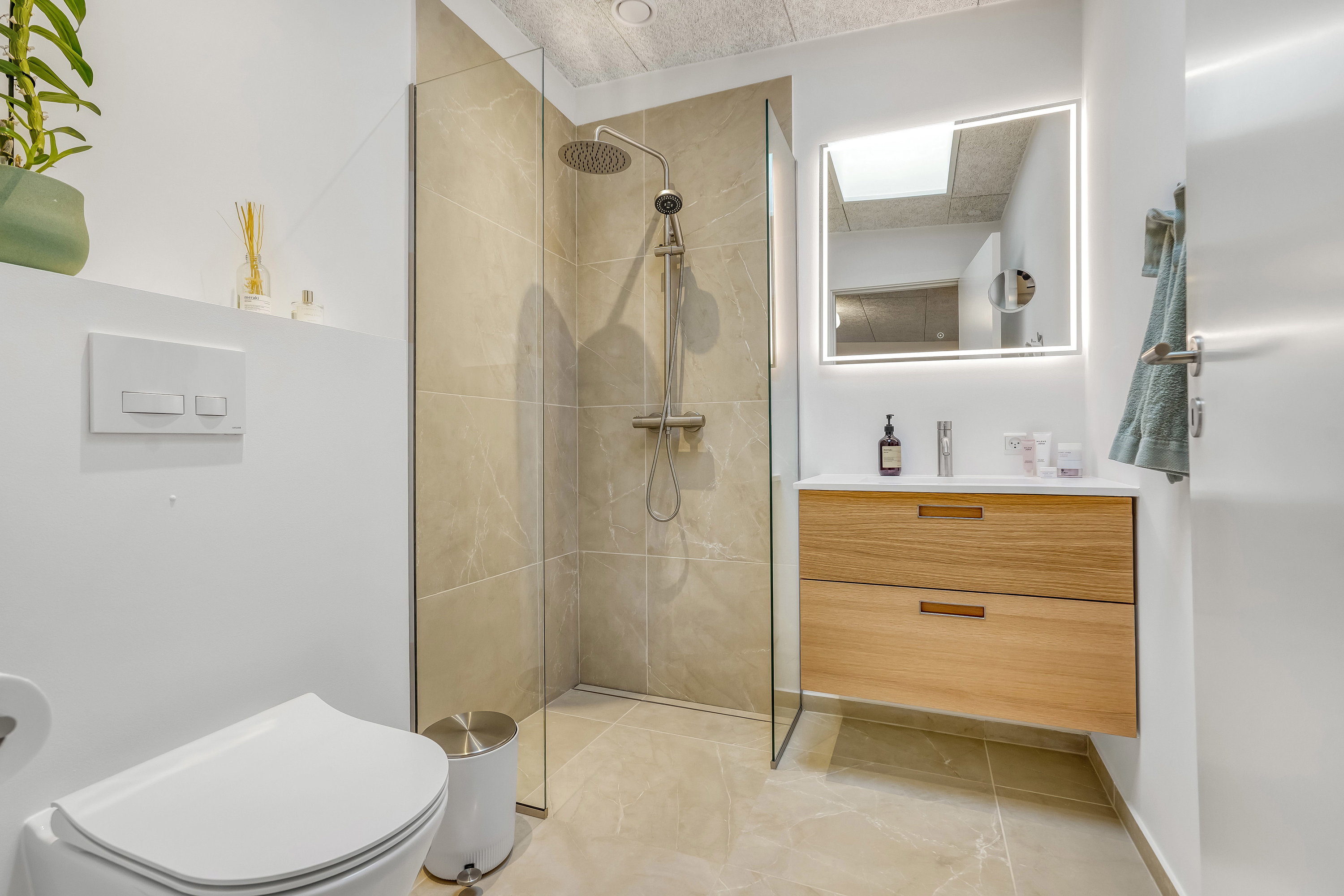 Fremhævet  billede i fuldskærmstilstand. Billede af Natskyggen 60, 7190 Billund