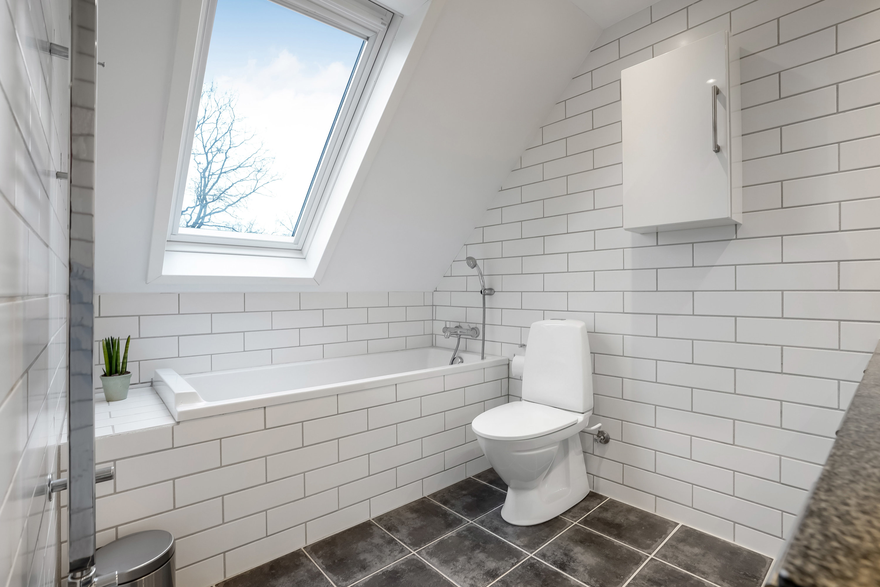 Fremhævet badeværelse billede i fuldskærmstilstand. Billede af Højager 78, 7300 Jelling