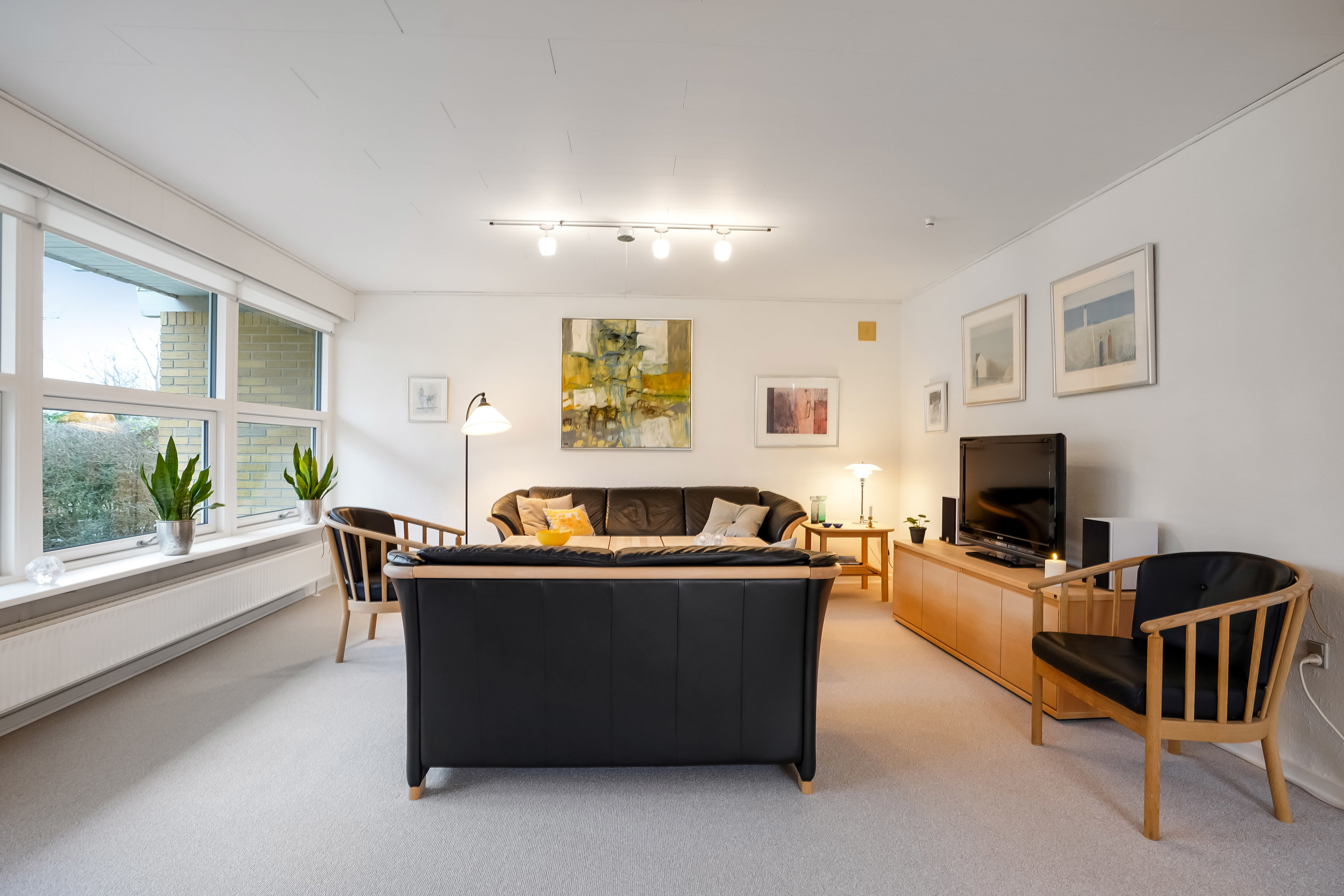 Fremhævet stue billede i fuldskærmstilstand. Billede af Højager 78, 7300 Jelling