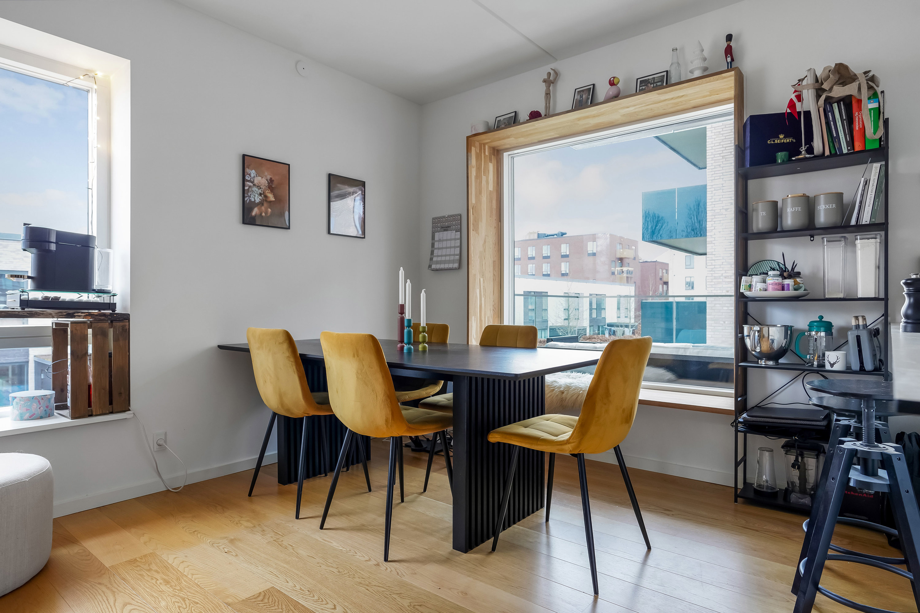 Fremhævet stue billede i fuldskærmstilstand. Billede af Guldrankevej 21, 1. 2., 5200 Odense V