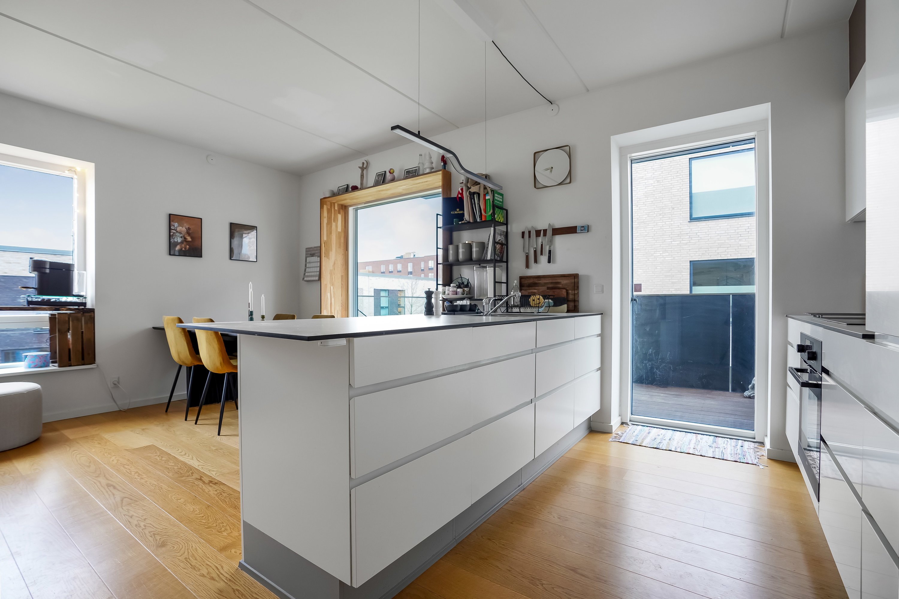 Fremhævet køkken billede i fuldskærmstilstand. Billede af Guldrankevej 21, 1. 2., 5200 Odense V