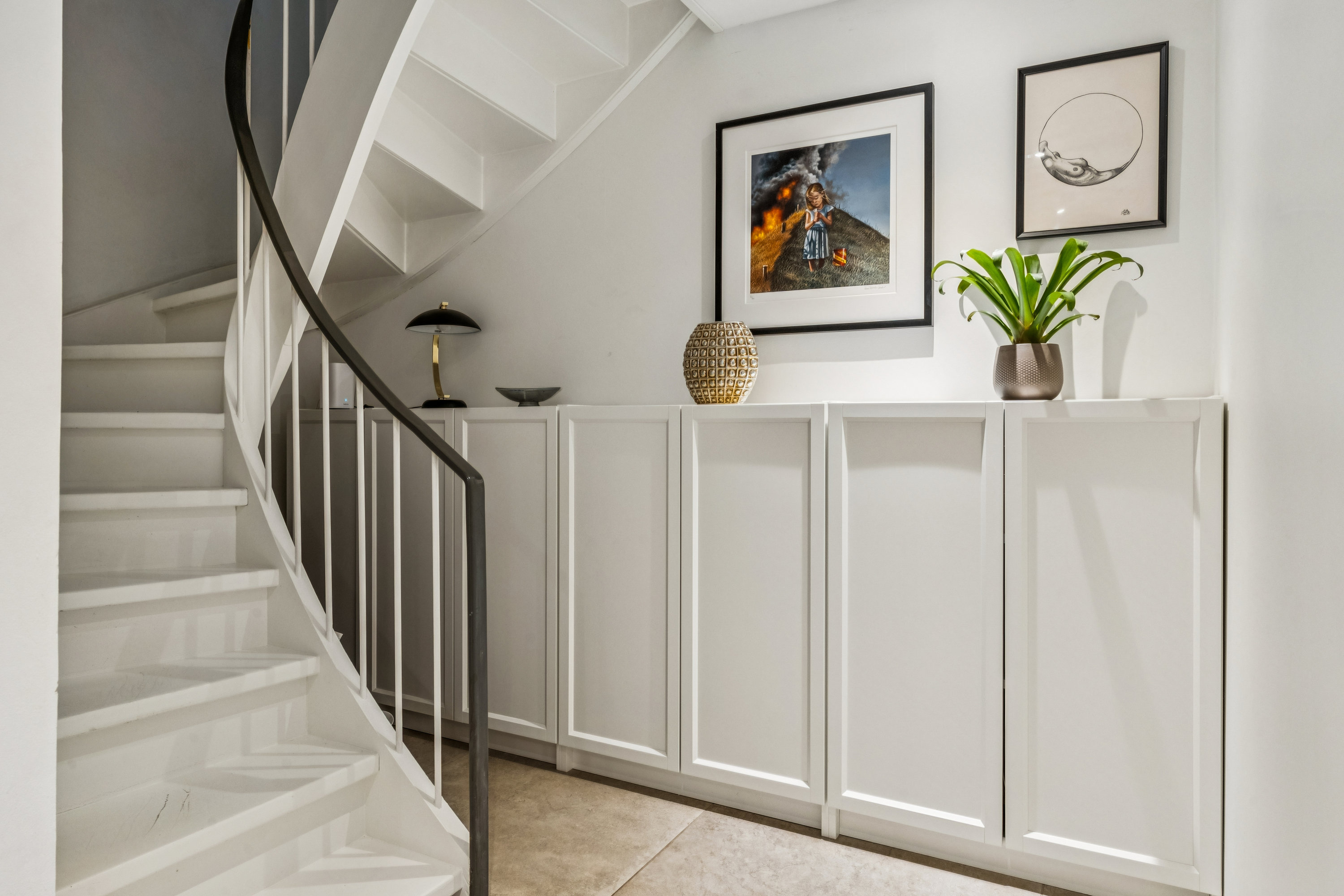 Fremhævet gang billede i fuldskærmstilstand. Billede af Godske Lindenovs Vej 85, Gug, 9210 Aalborg SØ