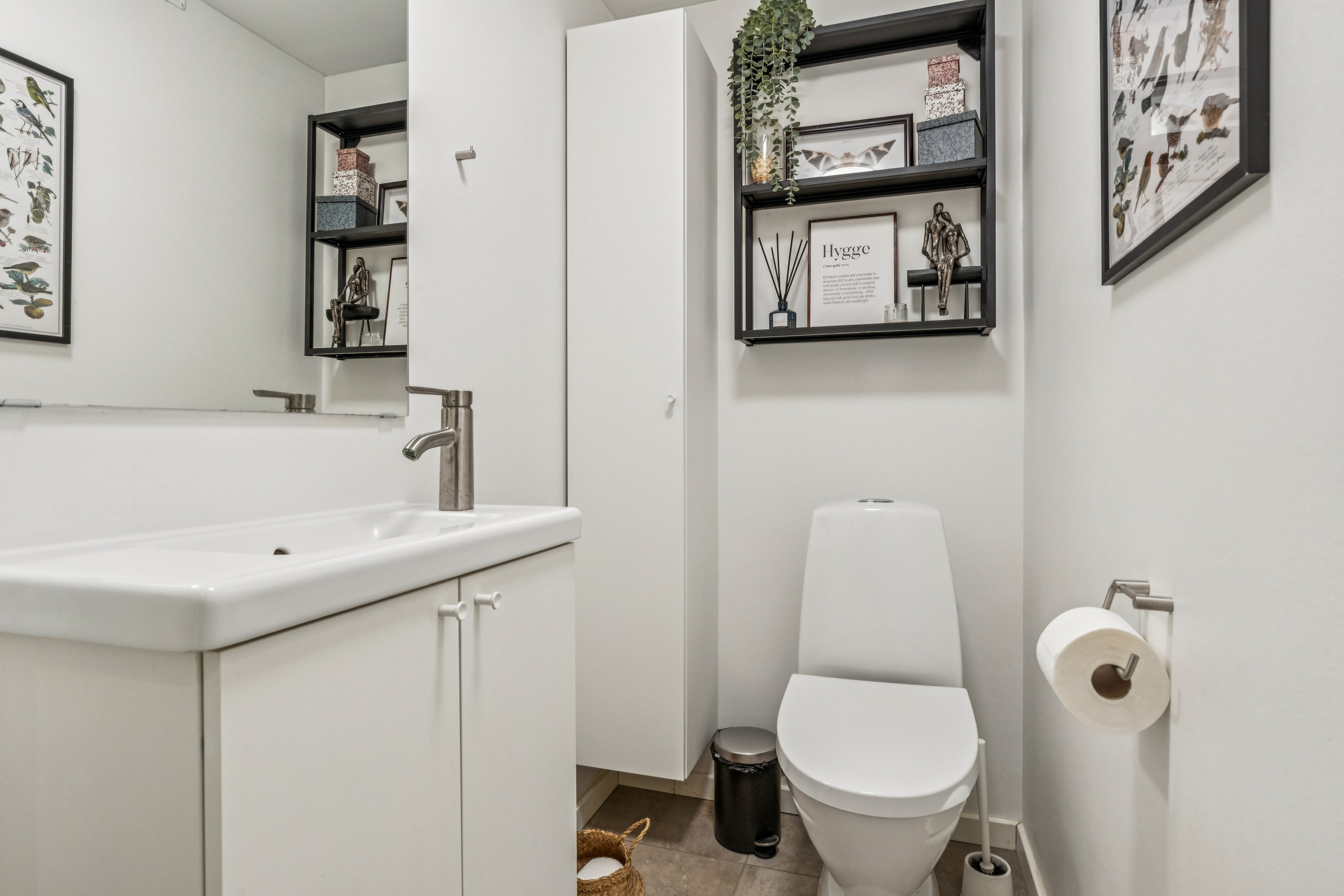 Fremhævet badeværelse billede i fuldskærmstilstand. Billede af Godske Lindenovs Vej 85, Gug, 9210 Aalborg SØ