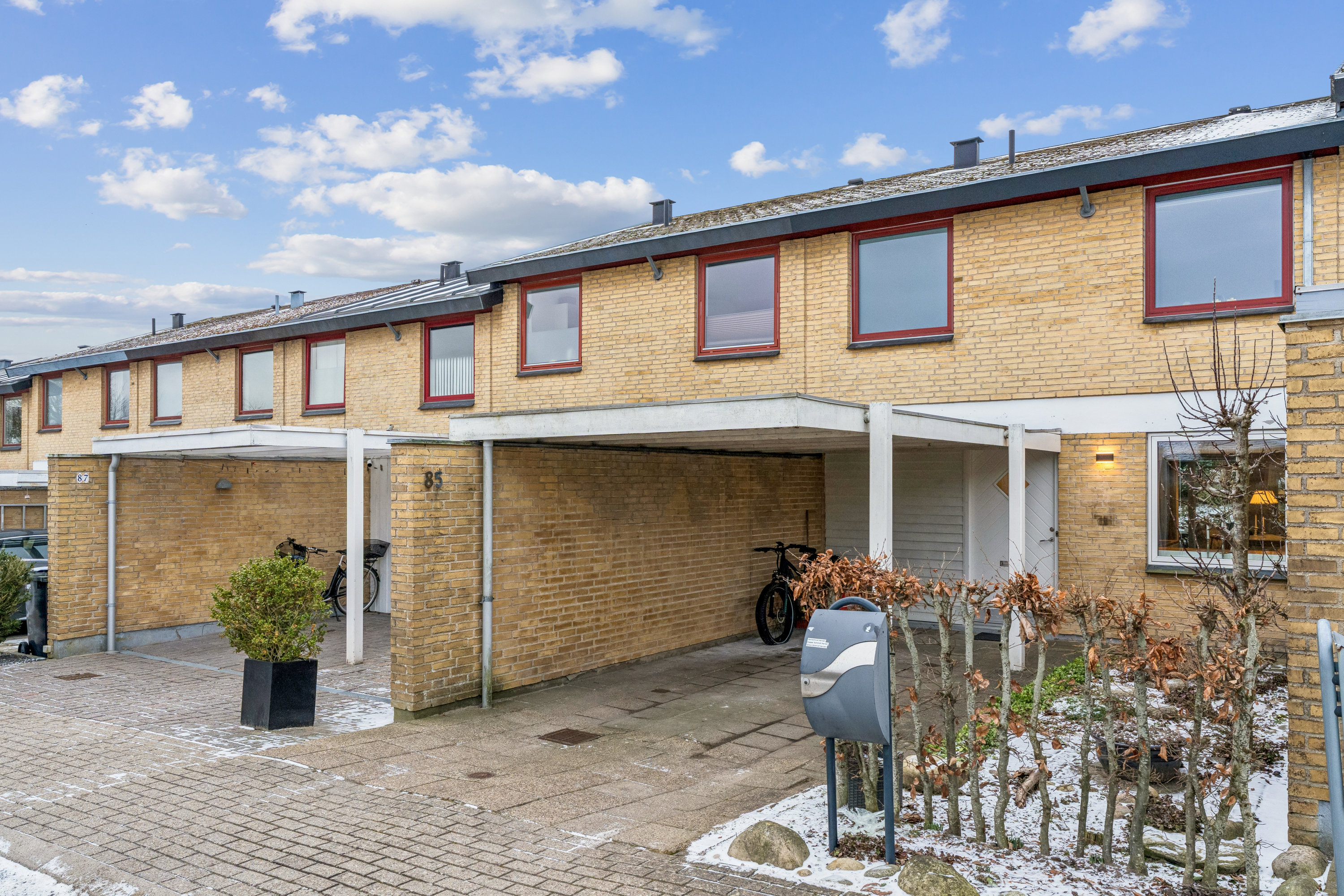 Fremhævet andet billede i fuldskærmstilstand. Billede af Godske Lindenovs Vej 85, Gug, 9210 Aalborg SØ