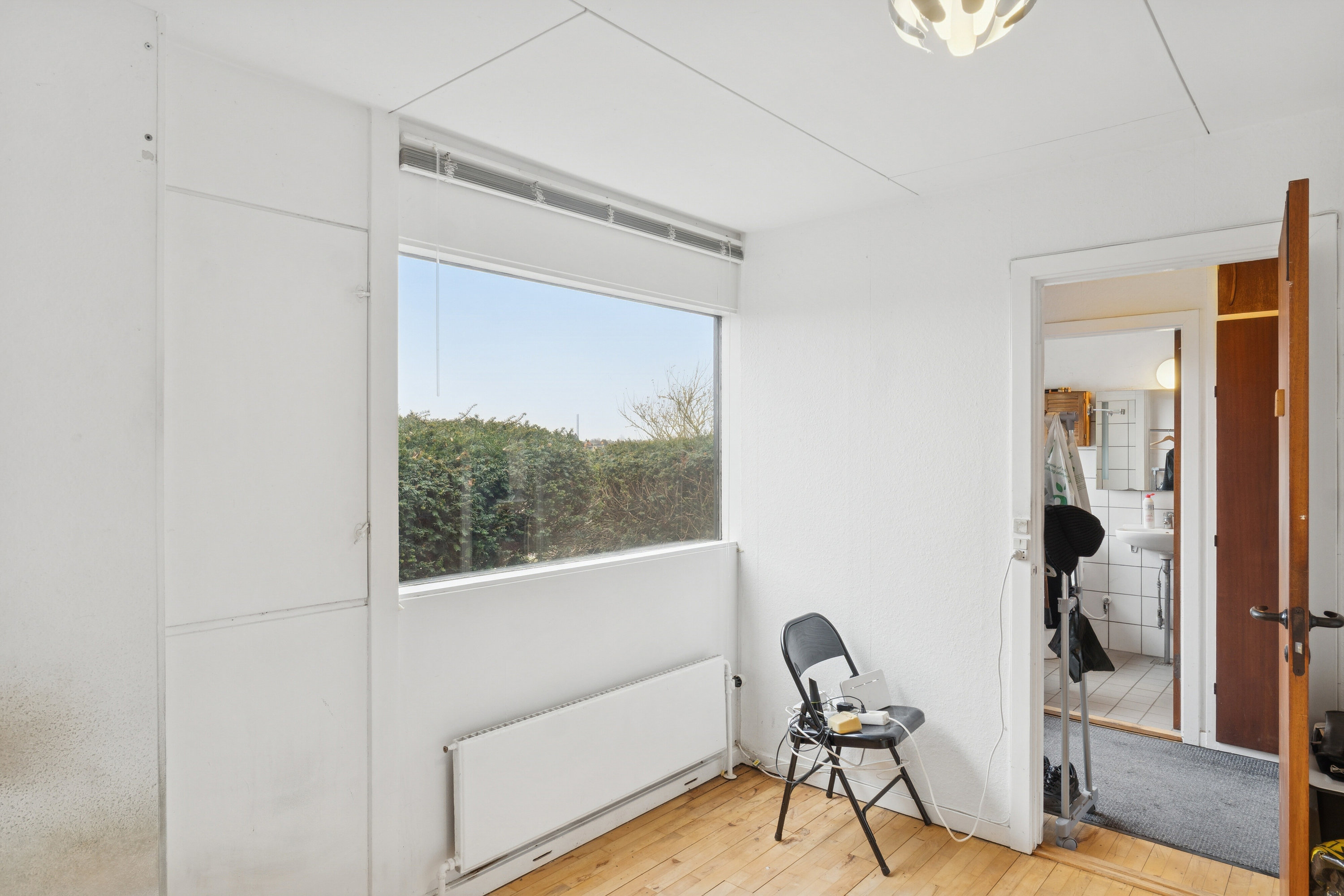 Fremhævet soveværelse billede i fuldskærmstilstand. Billede af Brostykkevej 198A, 2650 Hvidovre