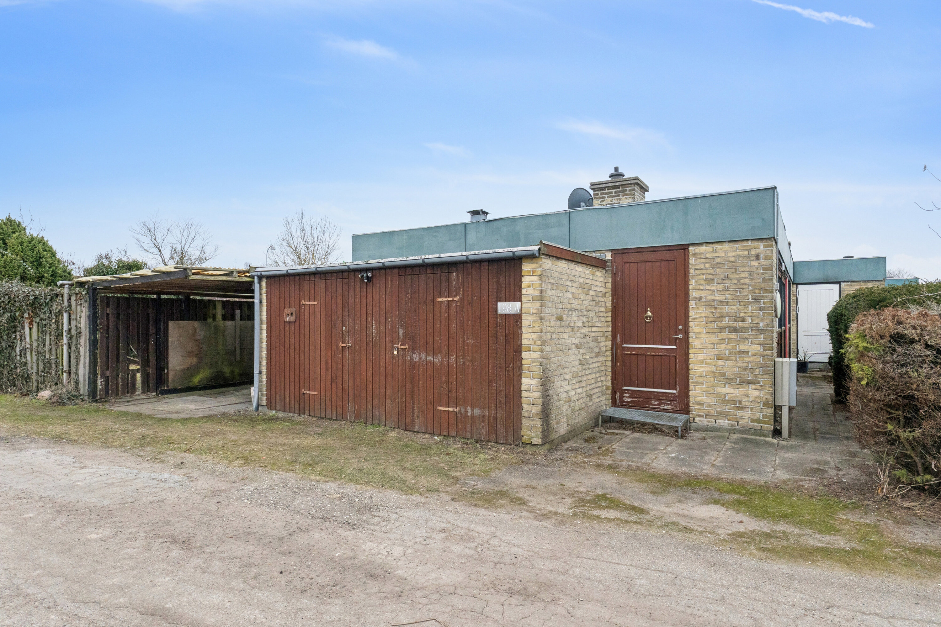 Fremhævet udendørs billede i fuldskærmstilstand. Billede af Brostykkevej 198A, 2650 Hvidovre