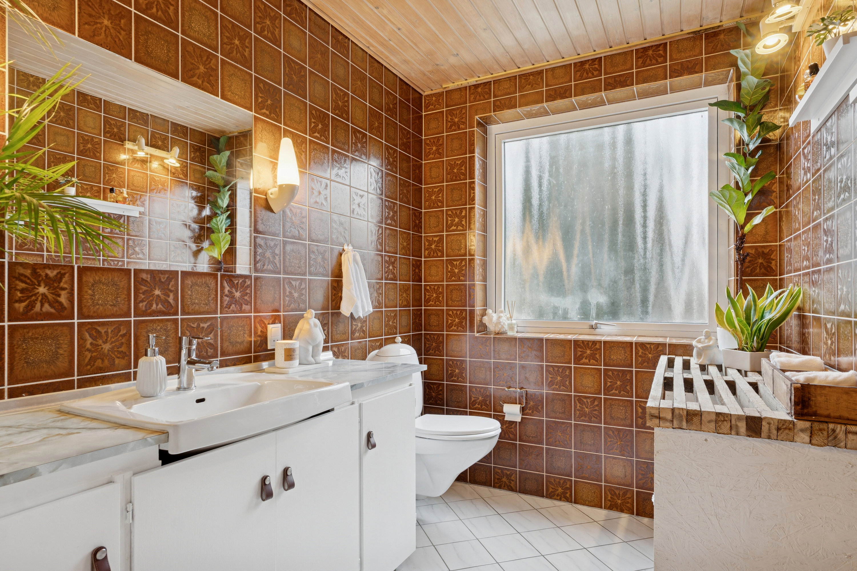 Fremhævet badeværelse billede i fuldskærmstilstand. Billede af Taskebjergvej 21, Nørskovlund, 8620 Kjellerup